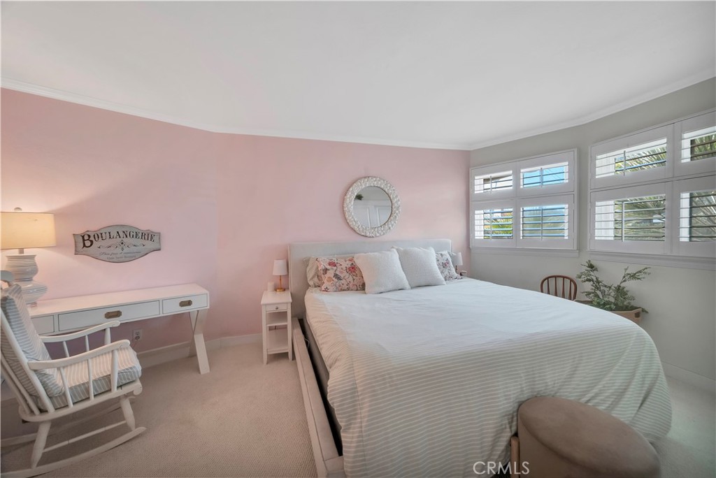 653 Manhattan Beach