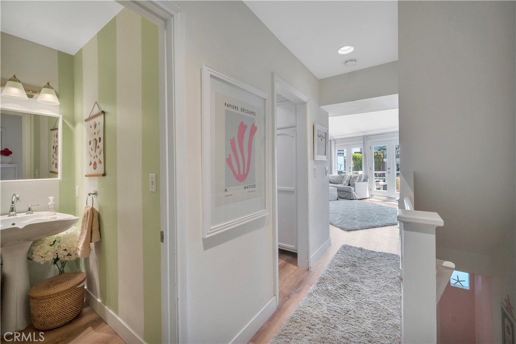 653 Manhattan Beach