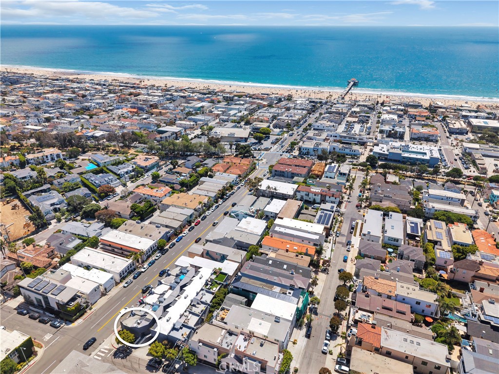 653 Manhattan Beach