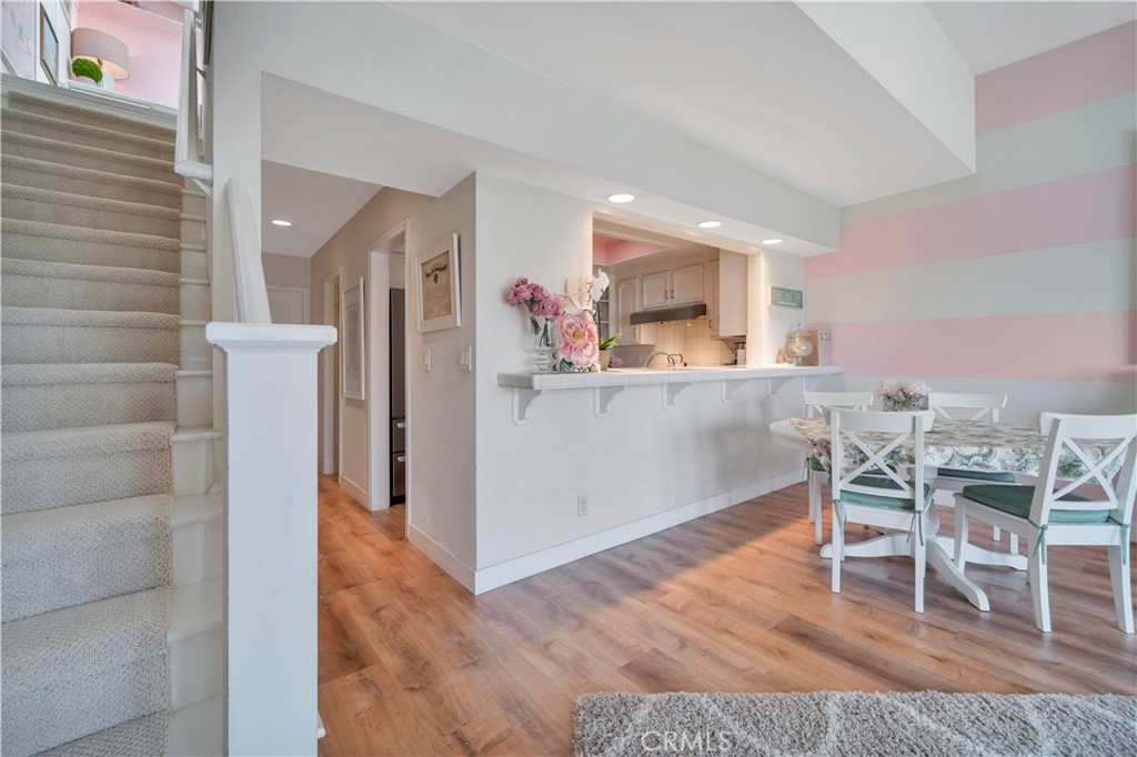 653 Manhattan Beach