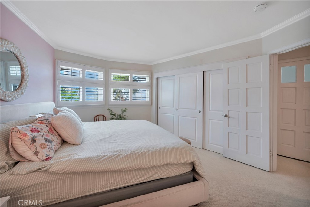 653 Manhattan Beach