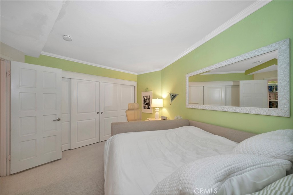 653 Manhattan Beach