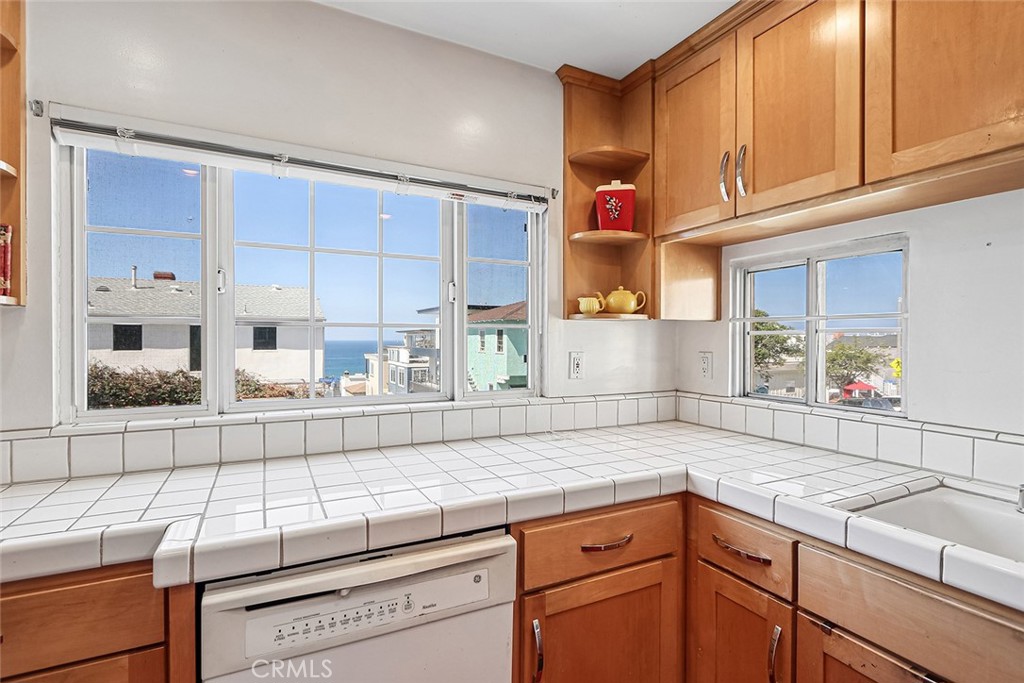 1808 Highland Avenue