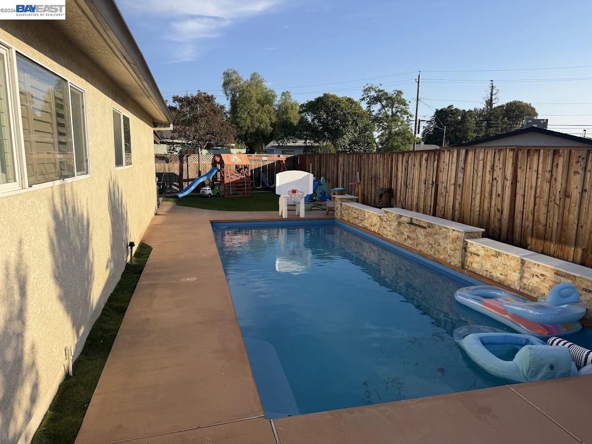 883 Brennan Way