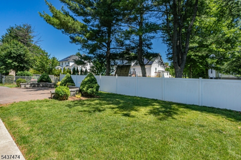 1467 Masoma Rd