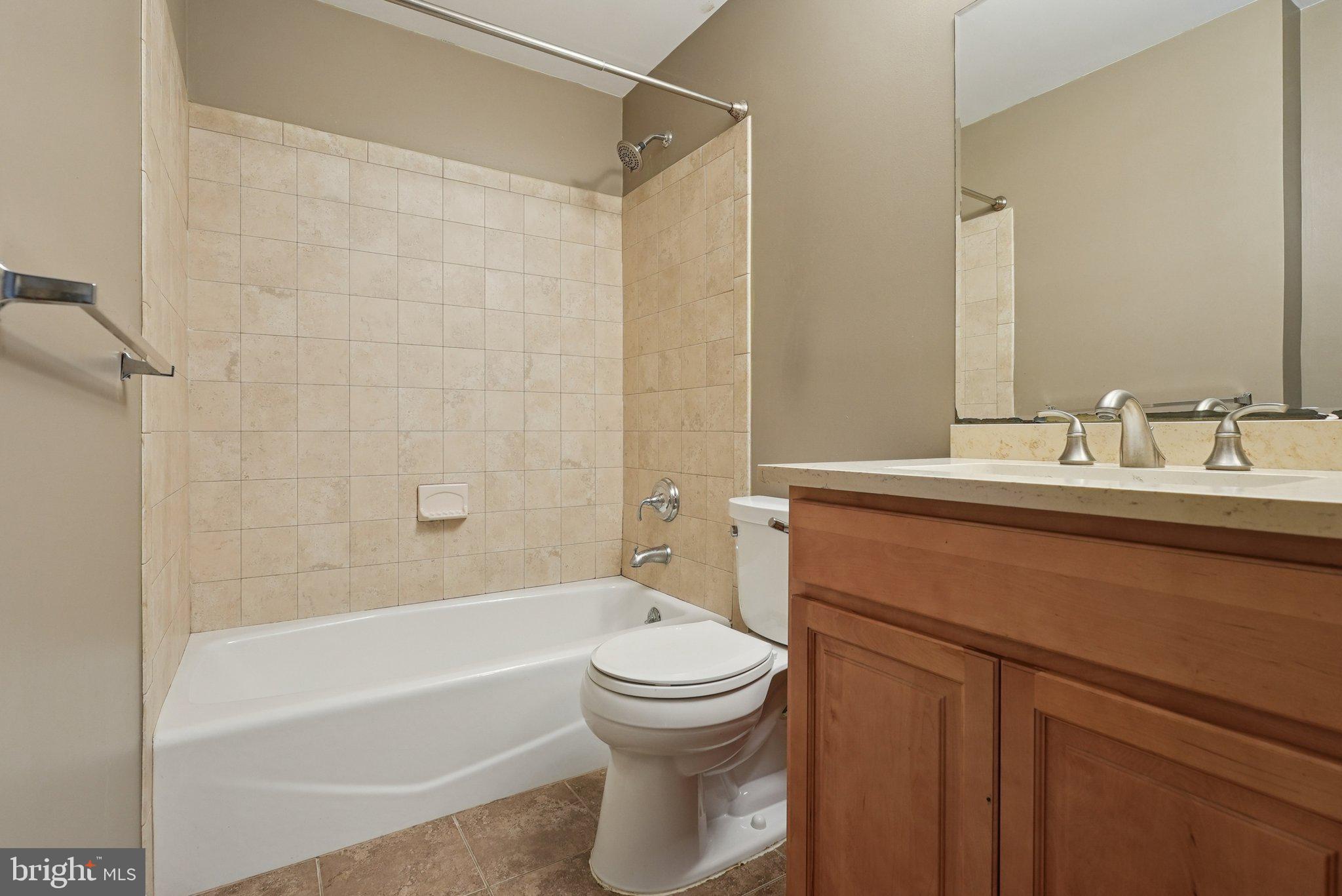 1608 RAVENS CREST DRIVE