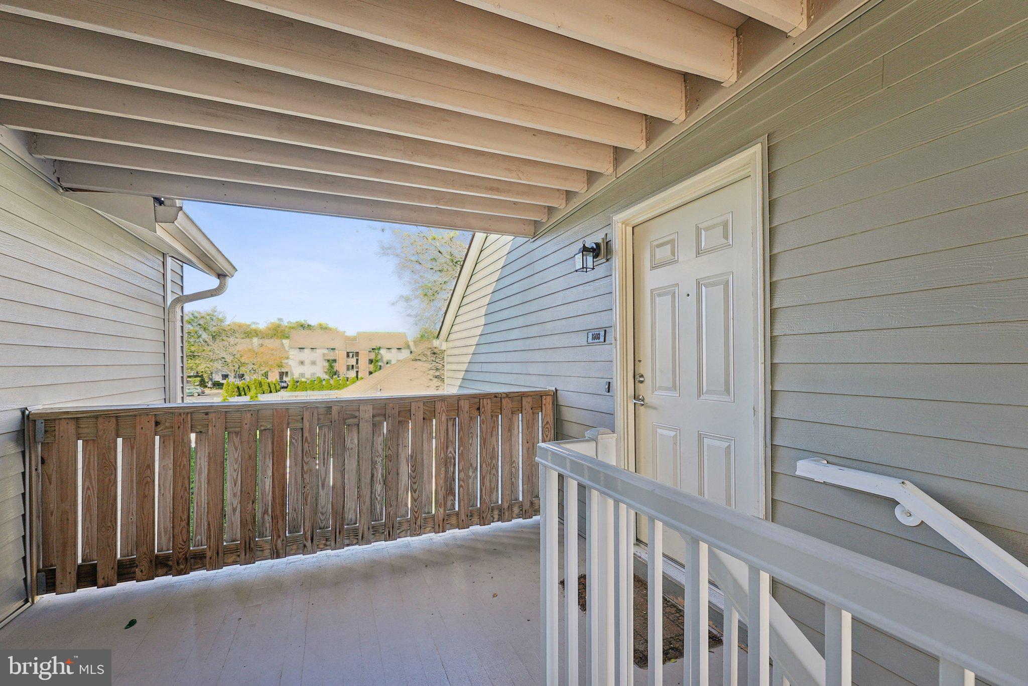 1608 RAVENS CREST DRIVE