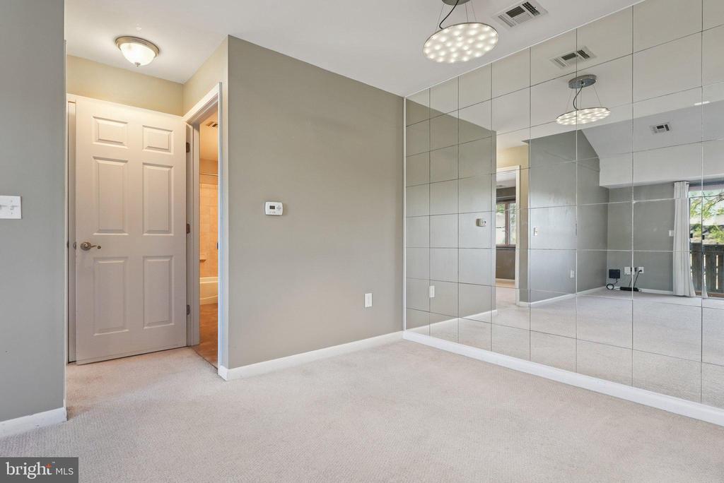 1608 RAVENS CREST DRIVE