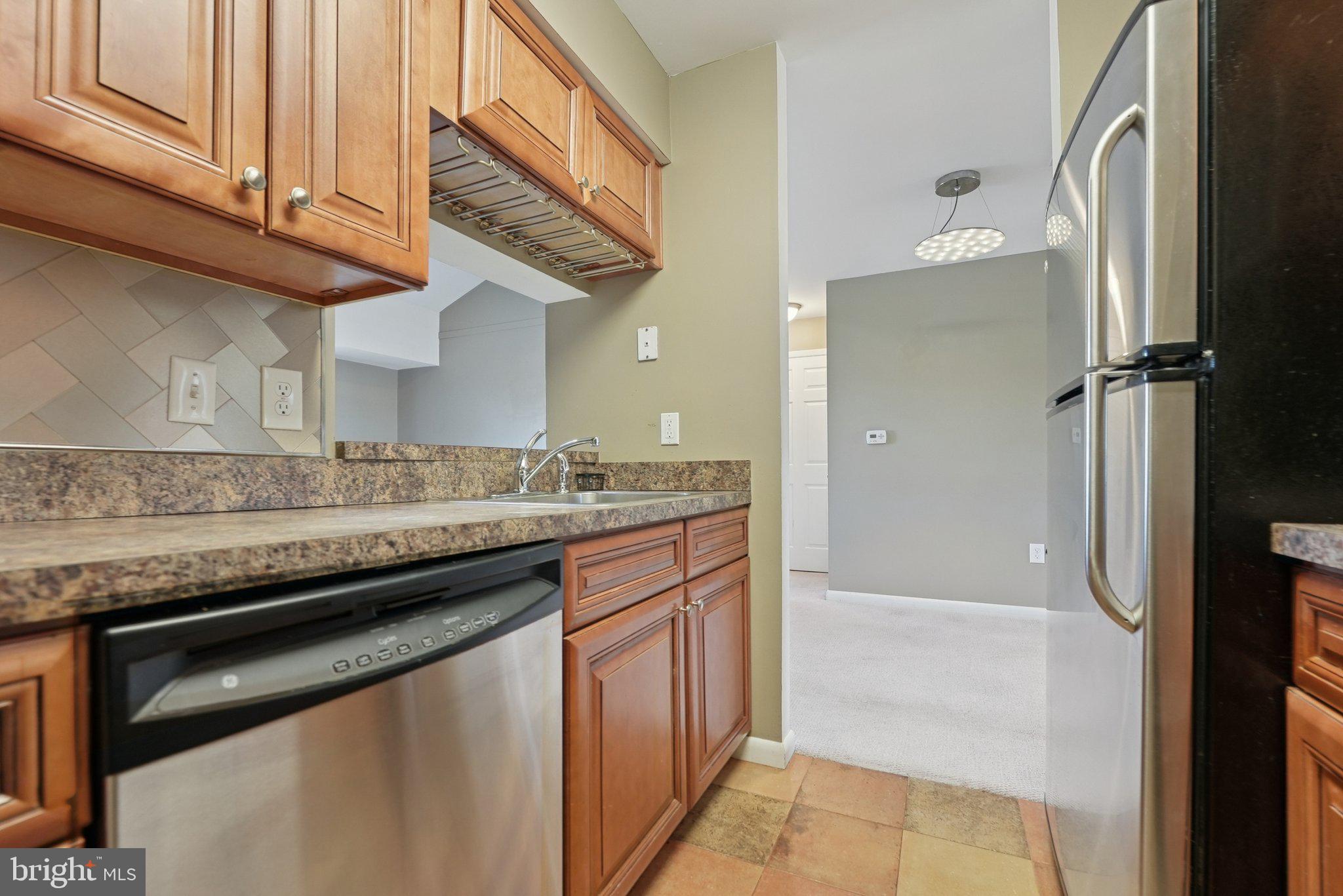 1608 RAVENS CREST DRIVE