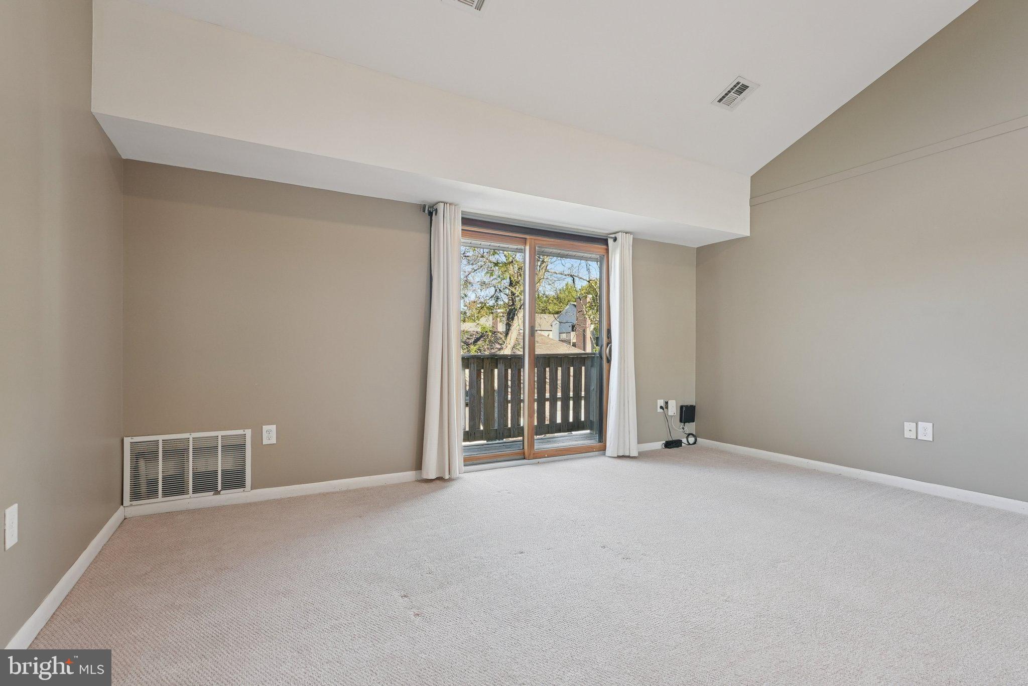 1608 RAVENS CREST DRIVE