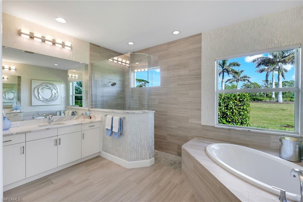 6245 Negril Isle DR