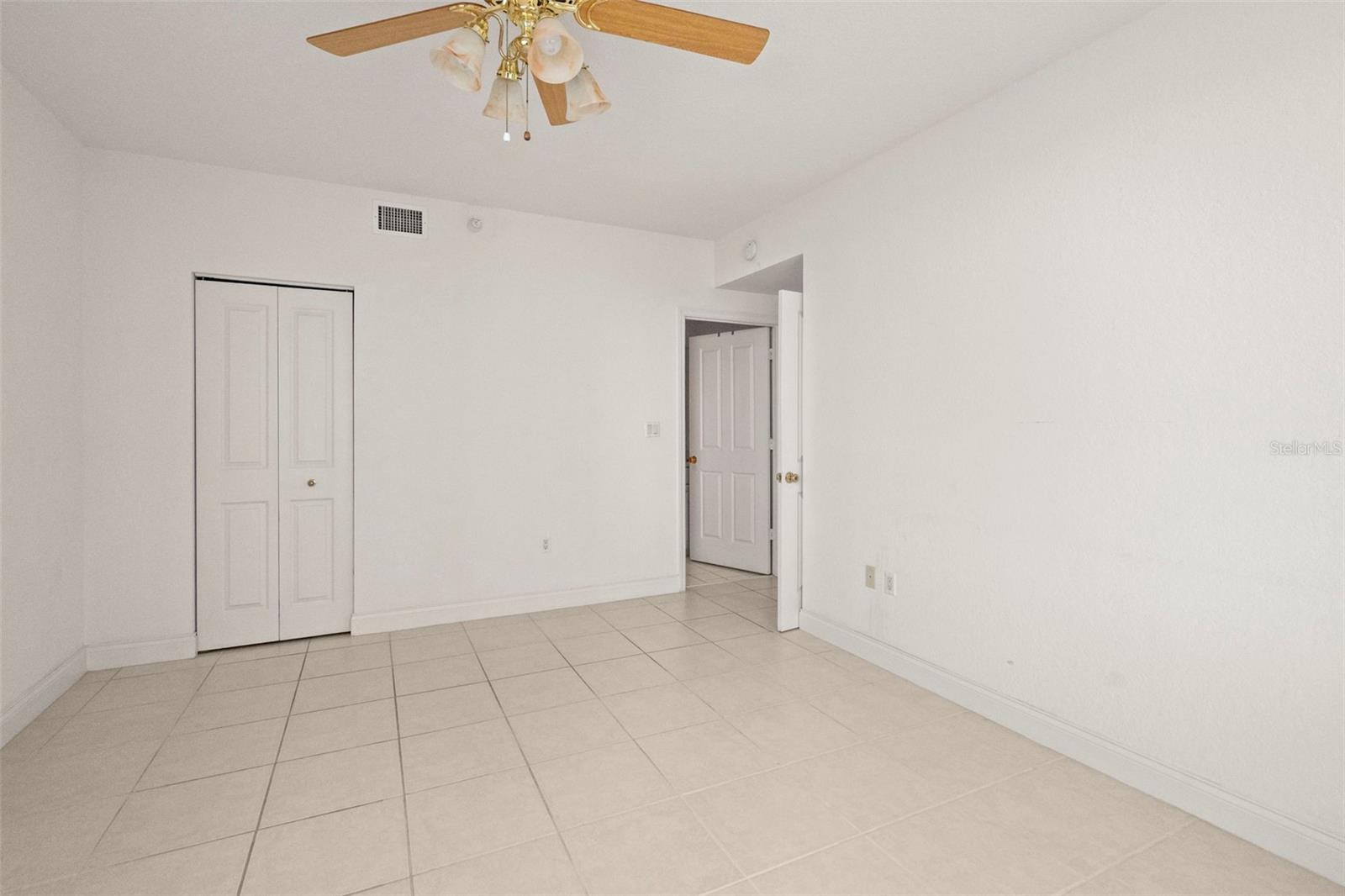 1170 SW GULF BLVD #1105