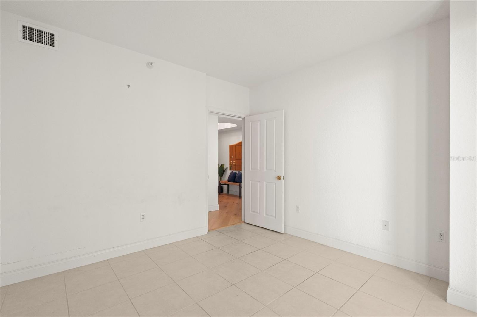 1170 SW GULF BLVD #1105