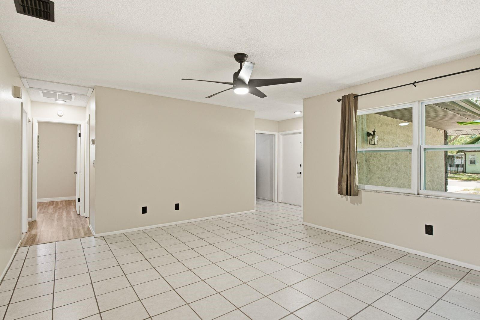 442 EVERGREEN DR
