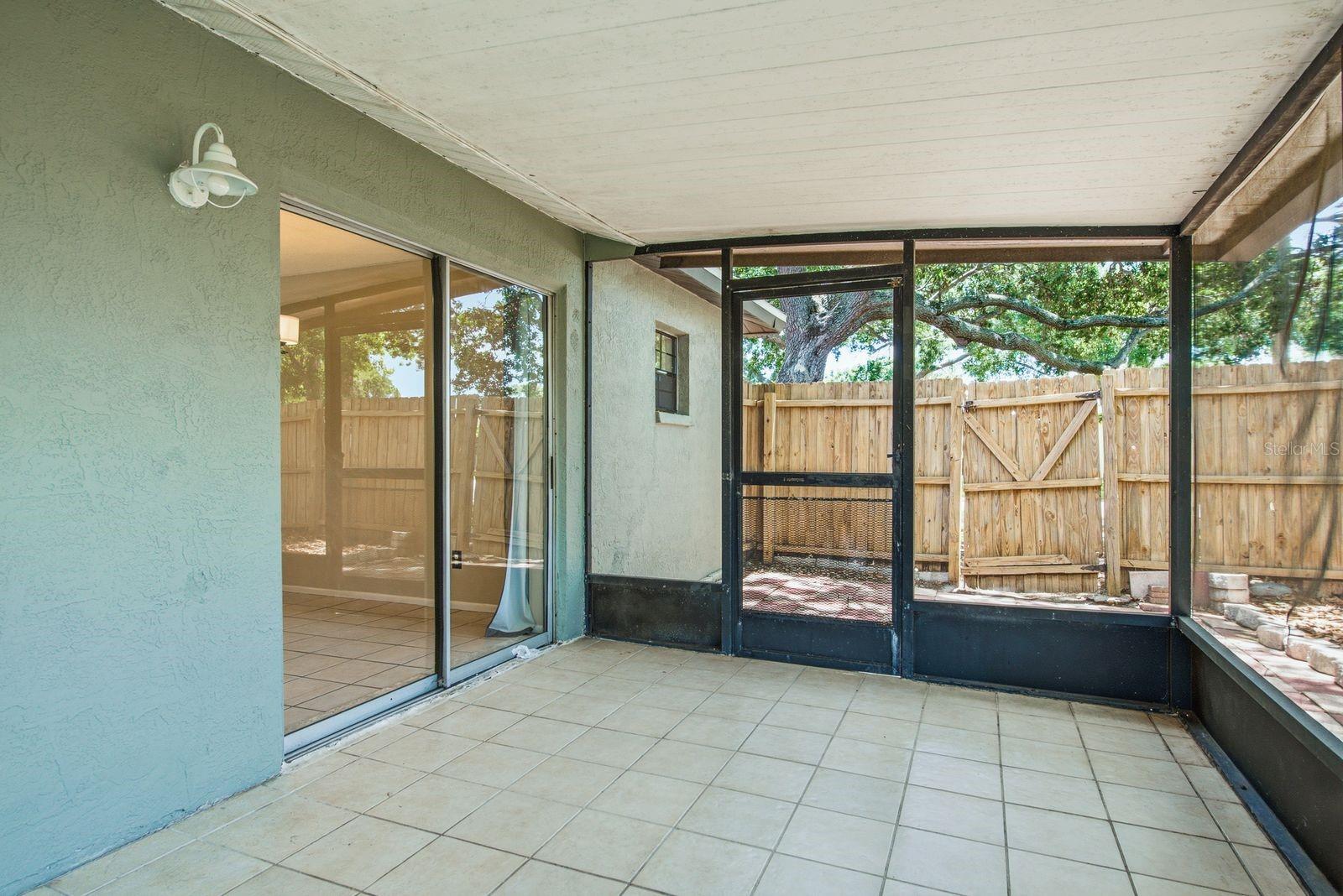 442 EVERGREEN DR