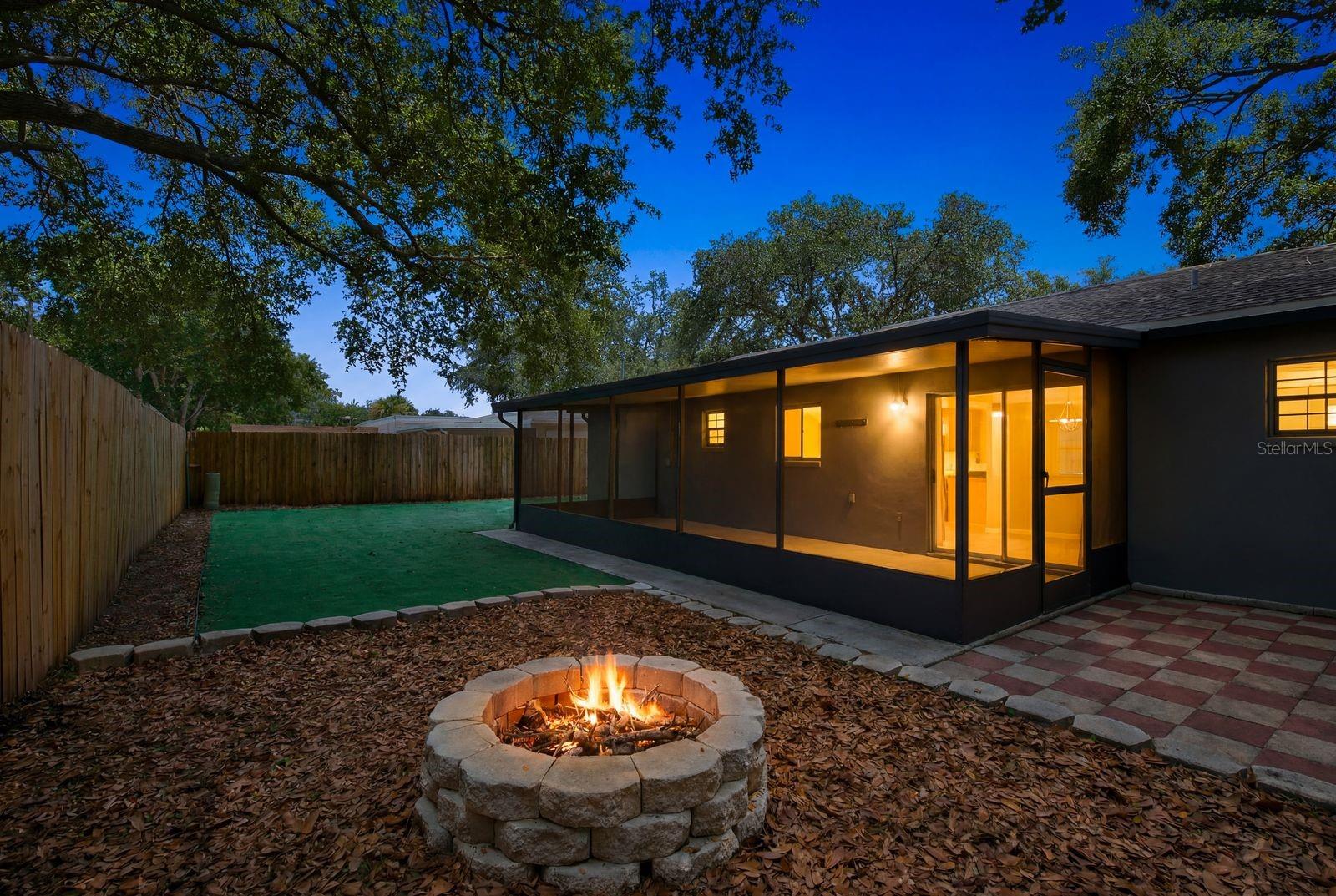442 EVERGREEN DR