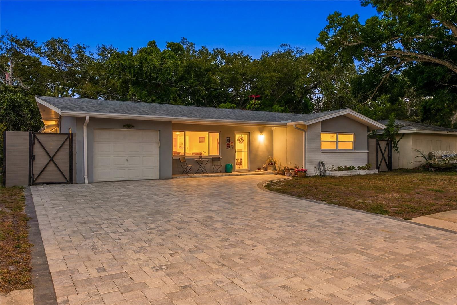 1144 WOODBROOK DR