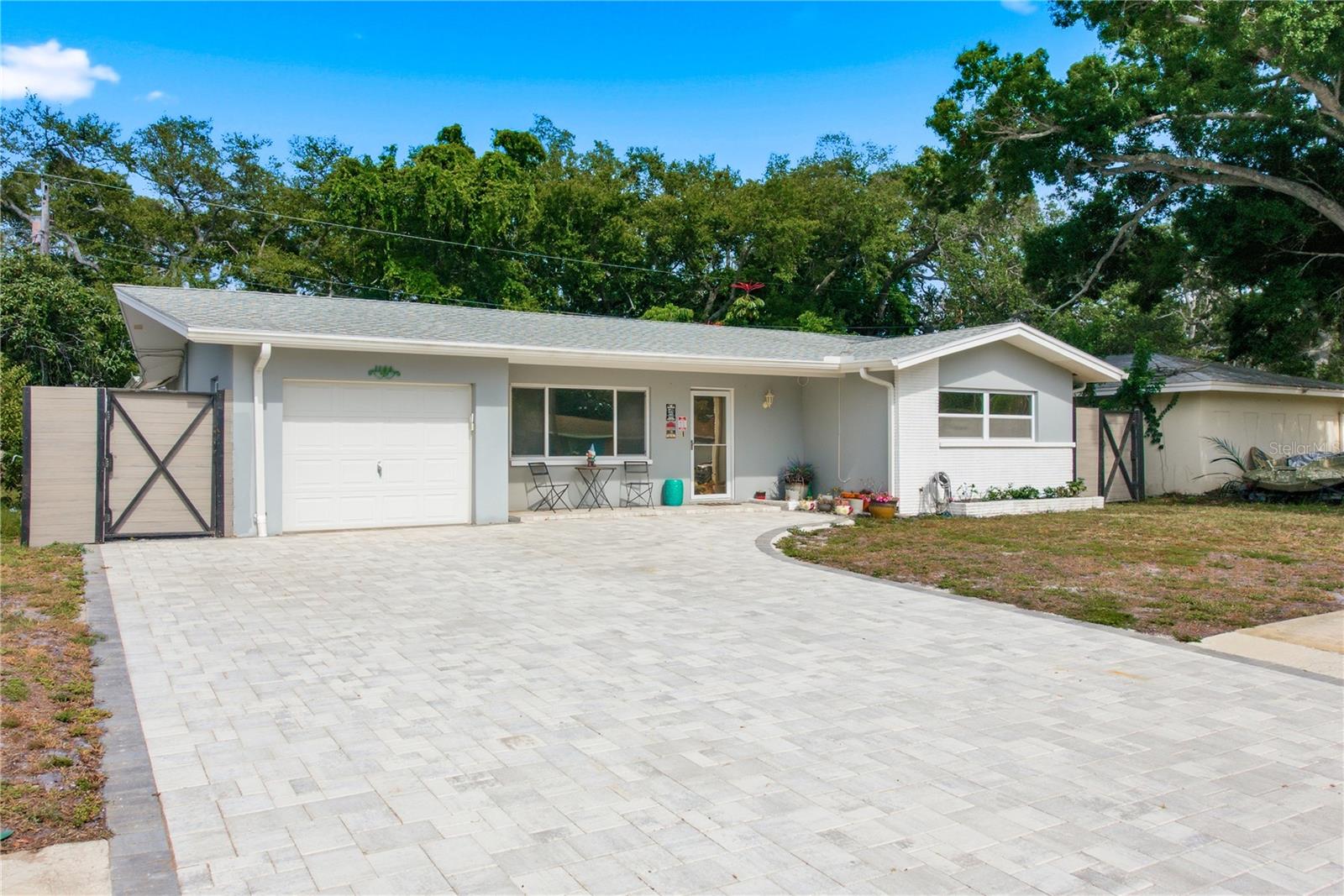 1144 WOODBROOK DR