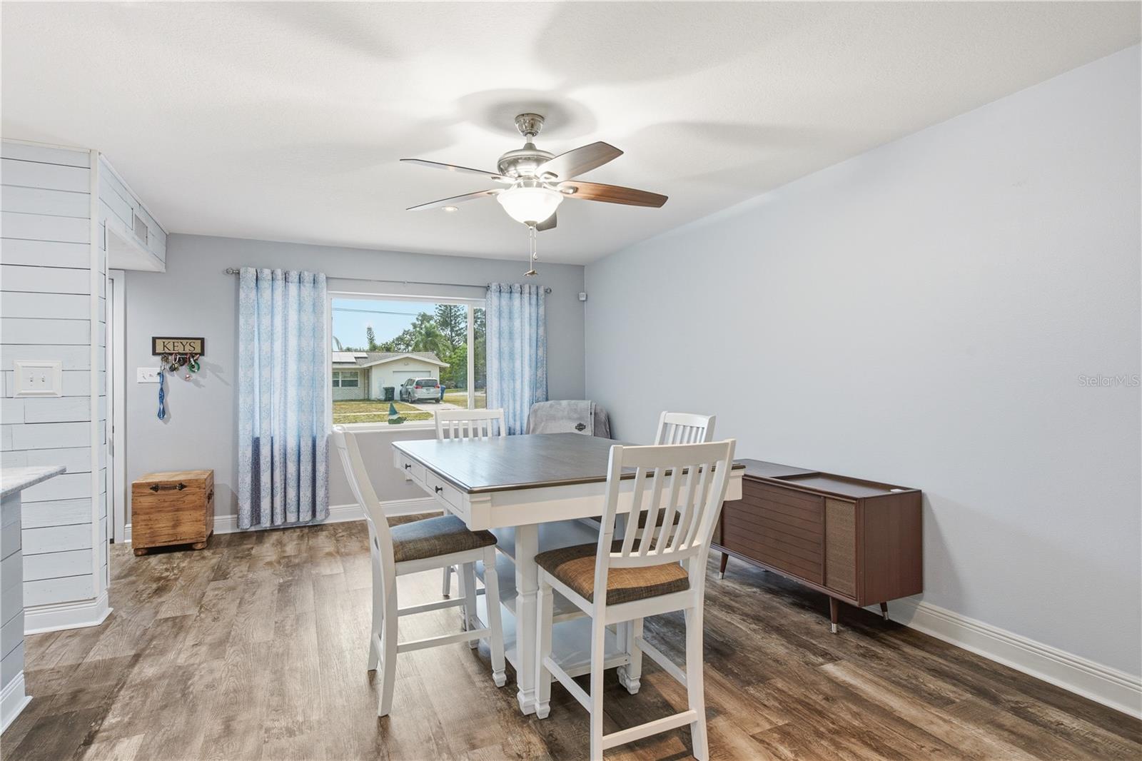 1144 WOODBROOK DR