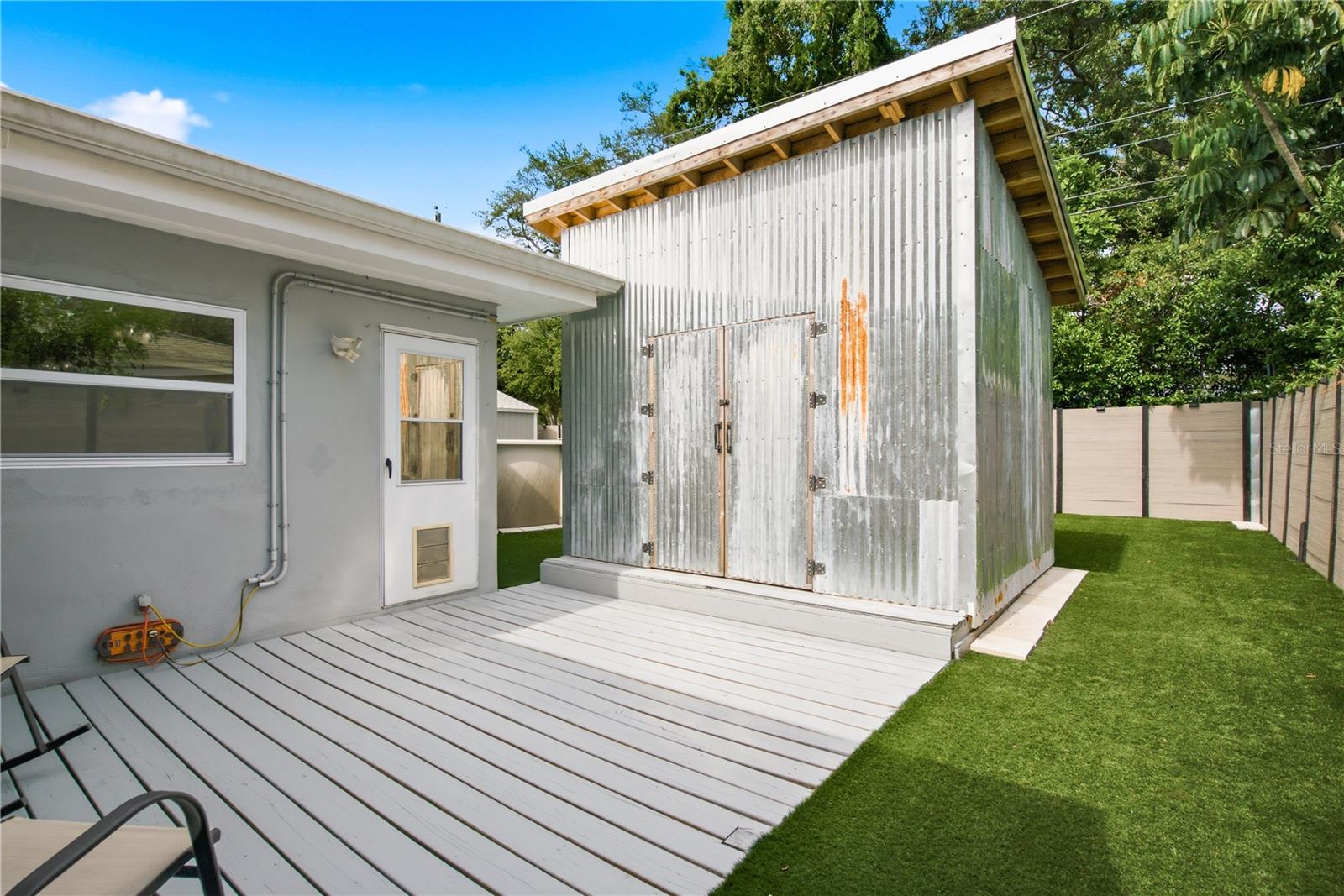 1144 WOODBROOK DR