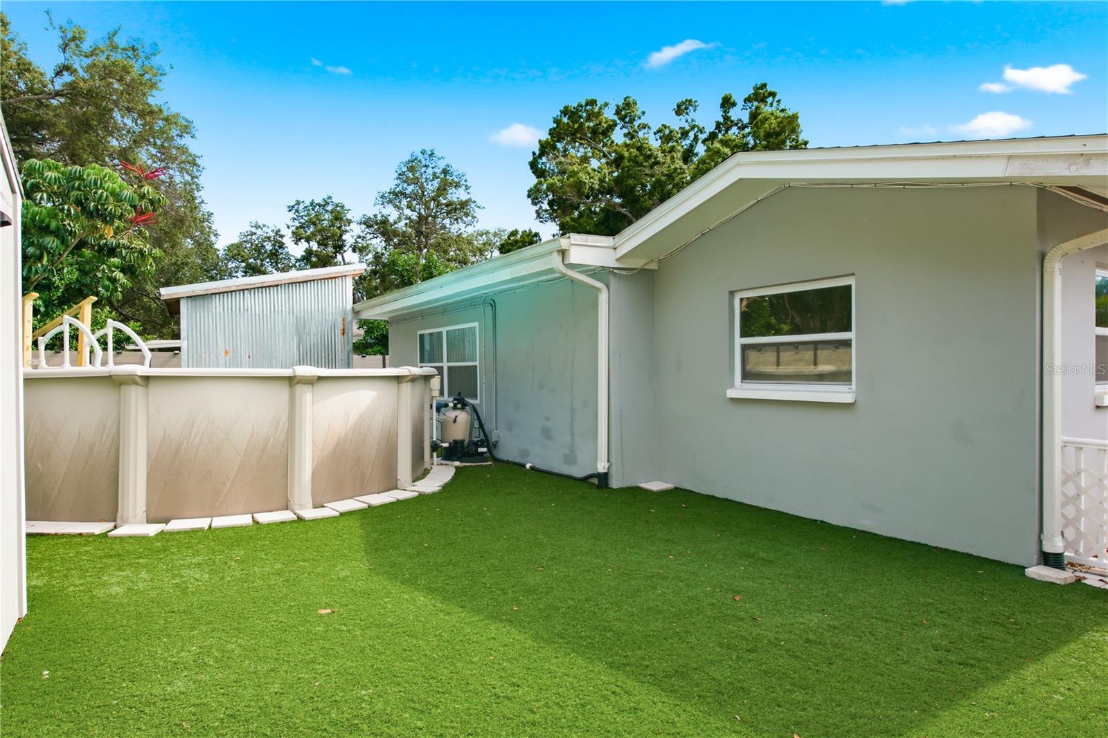 1144 WOODBROOK DR