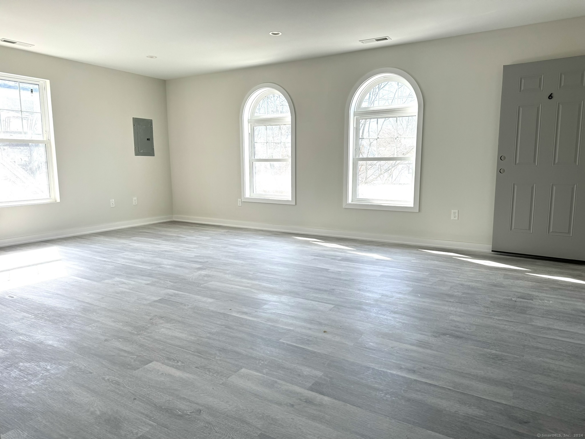 79 Lawrence Street 3