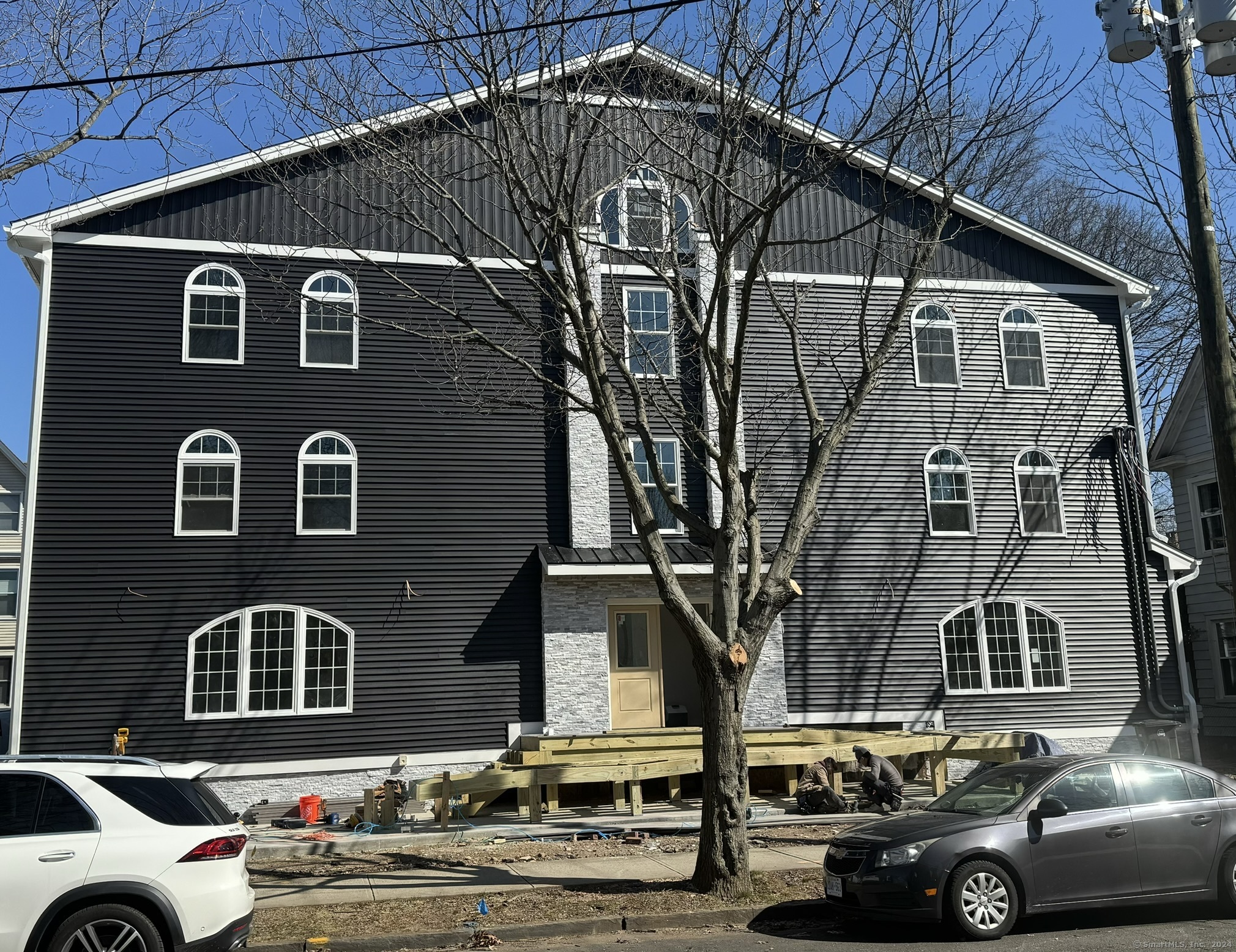 79 Lawrence Street 3