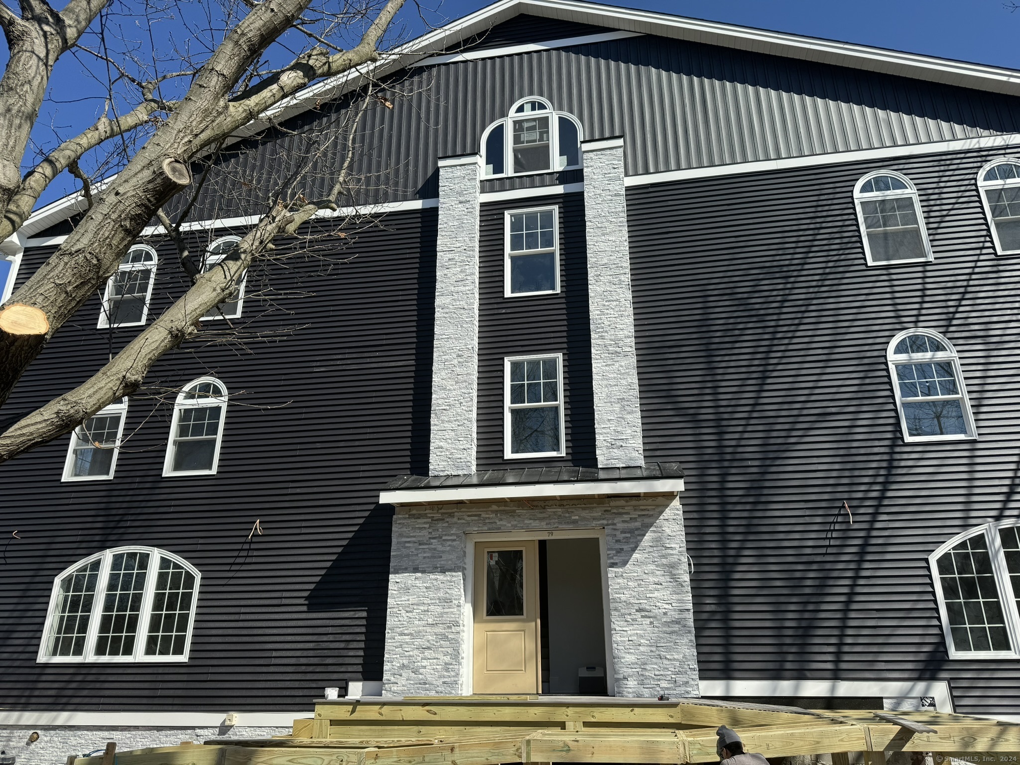 79 Lawrence Street 3
