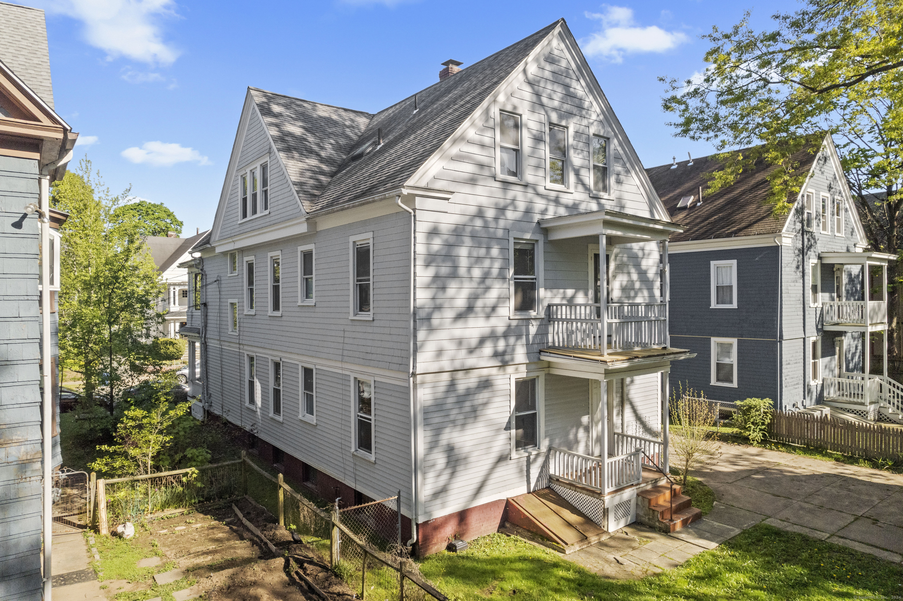 38 Hubinger Street