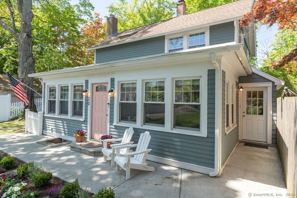 20 Bradley Avenue