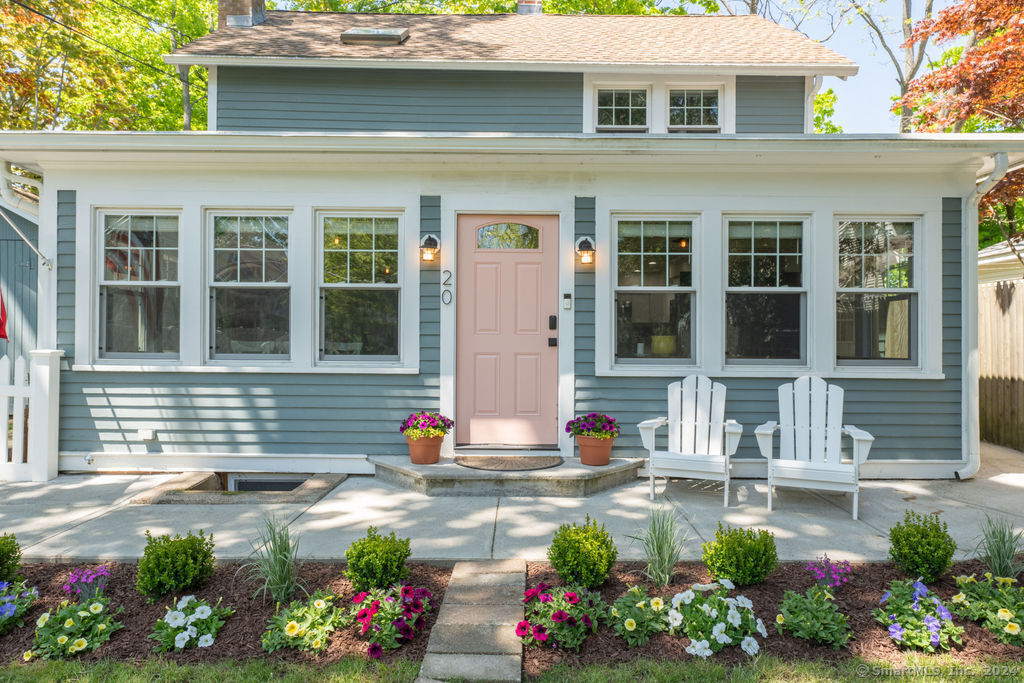 20 Bradley Avenue