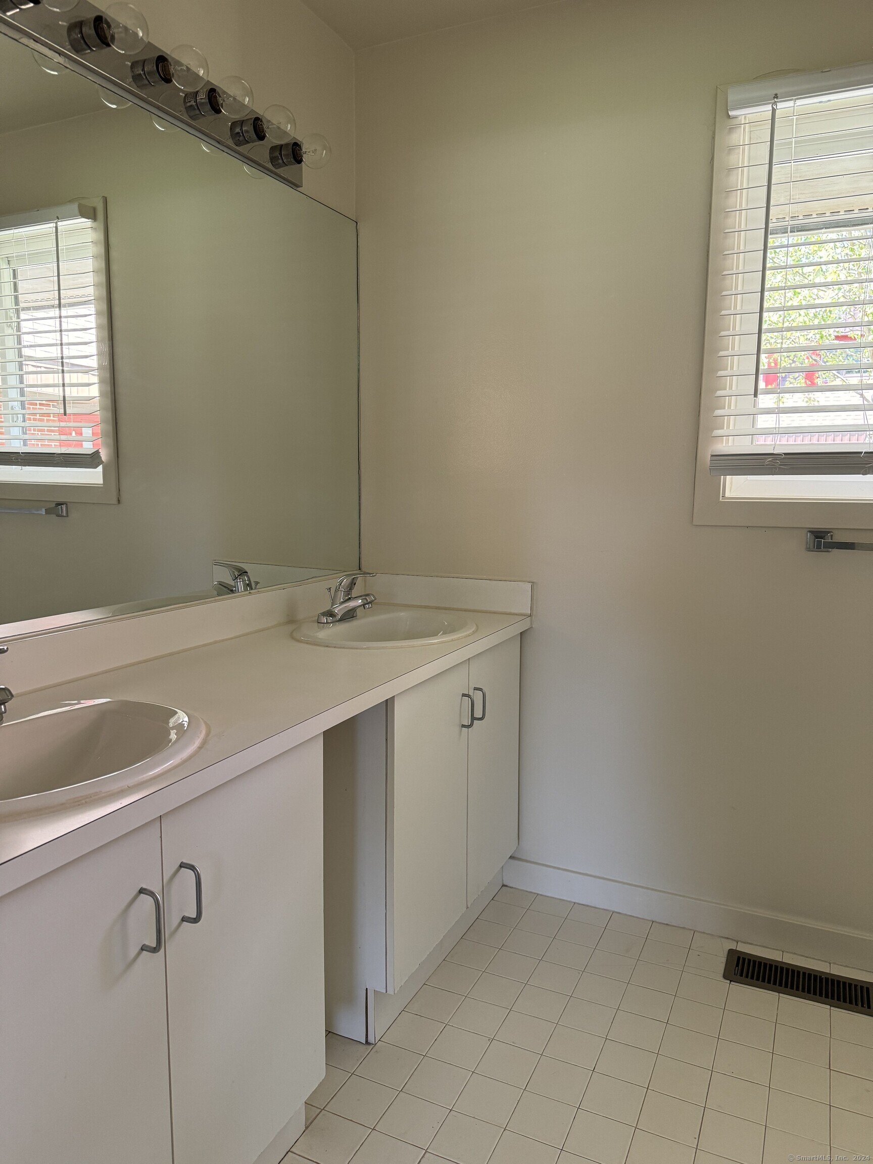 124 Montoya Drive 124