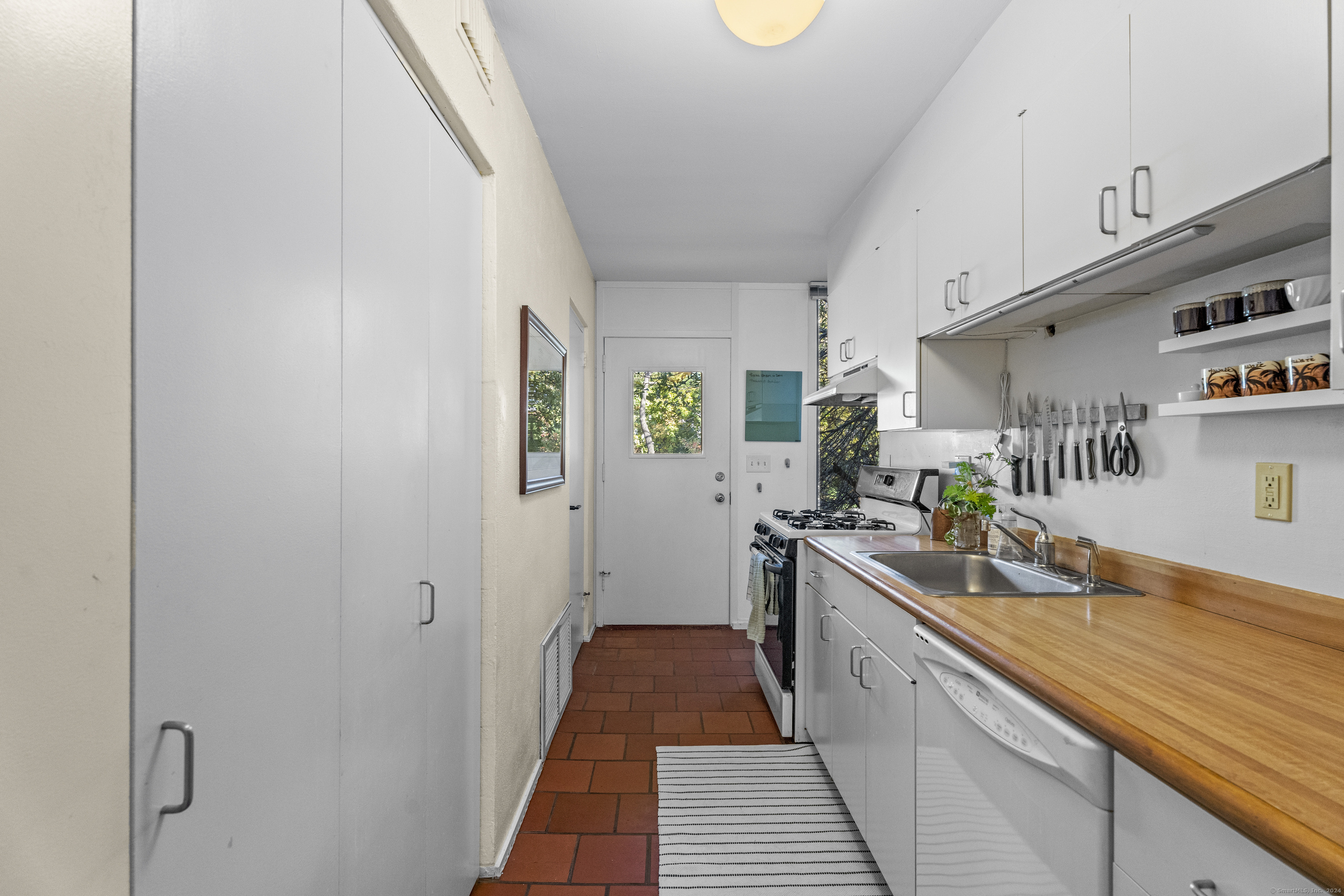 265 Greene Street G-16
