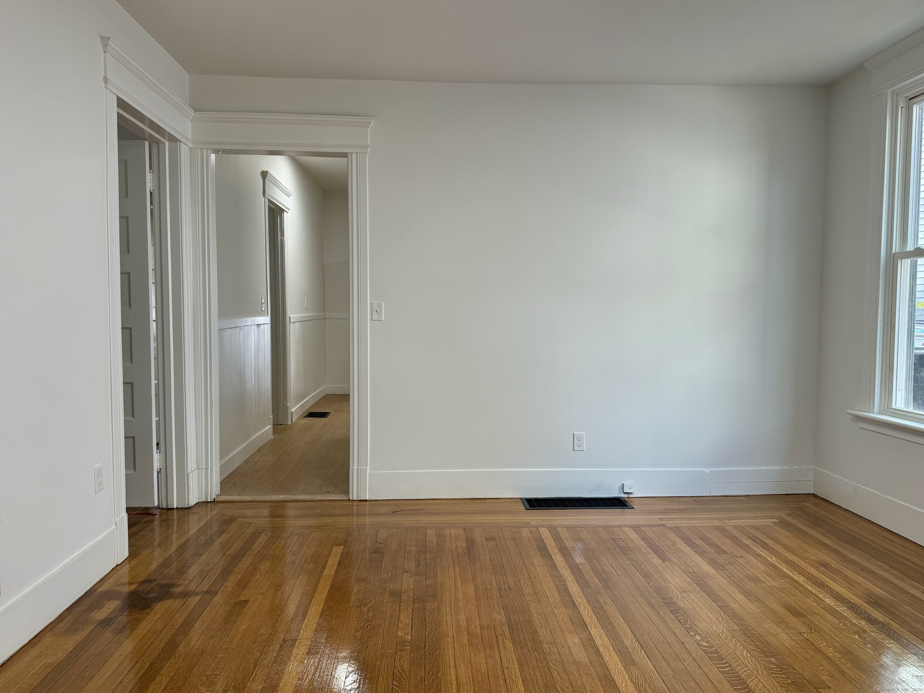 875 Elm Street 1
