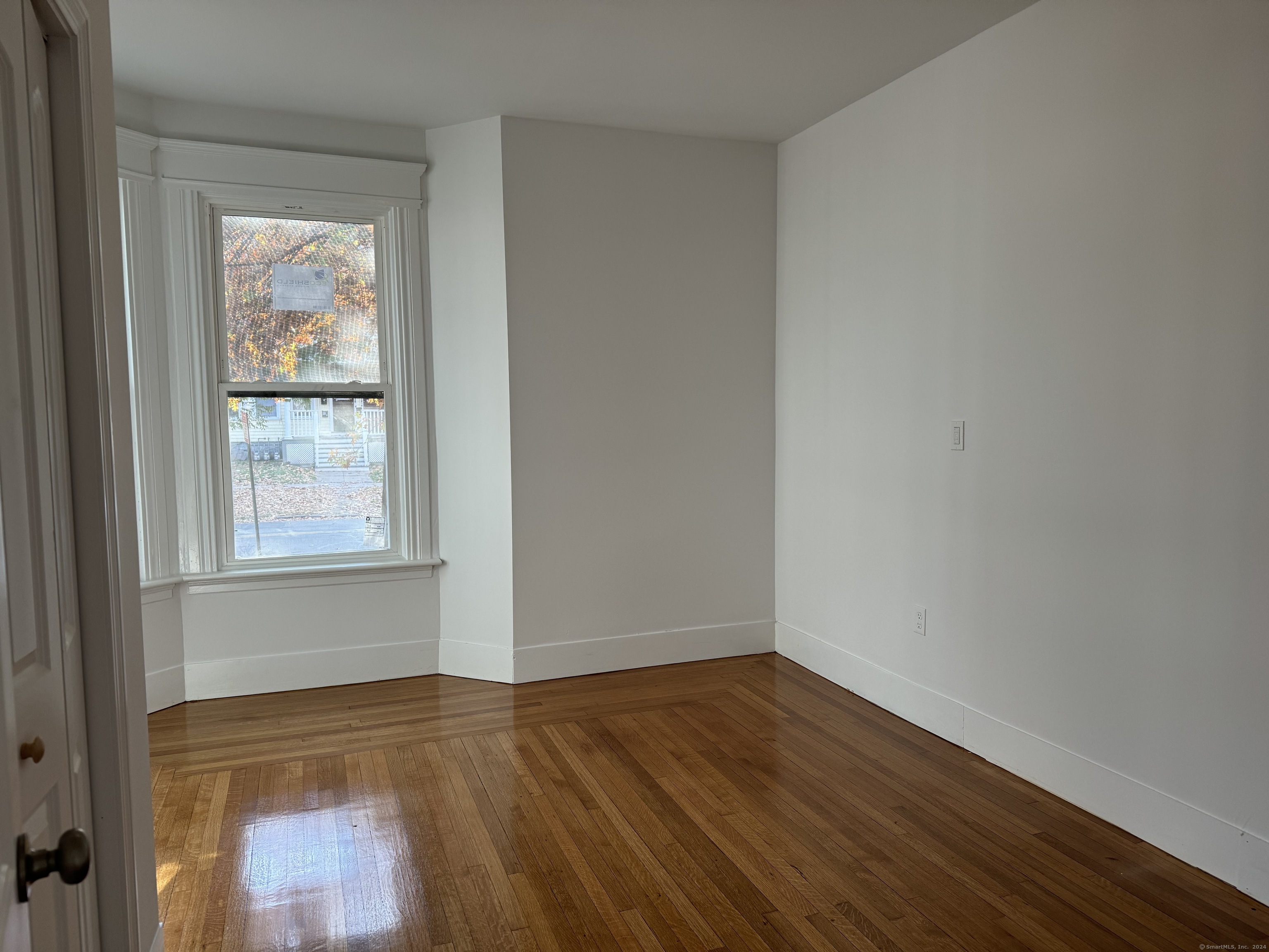 875 Elm Street 1