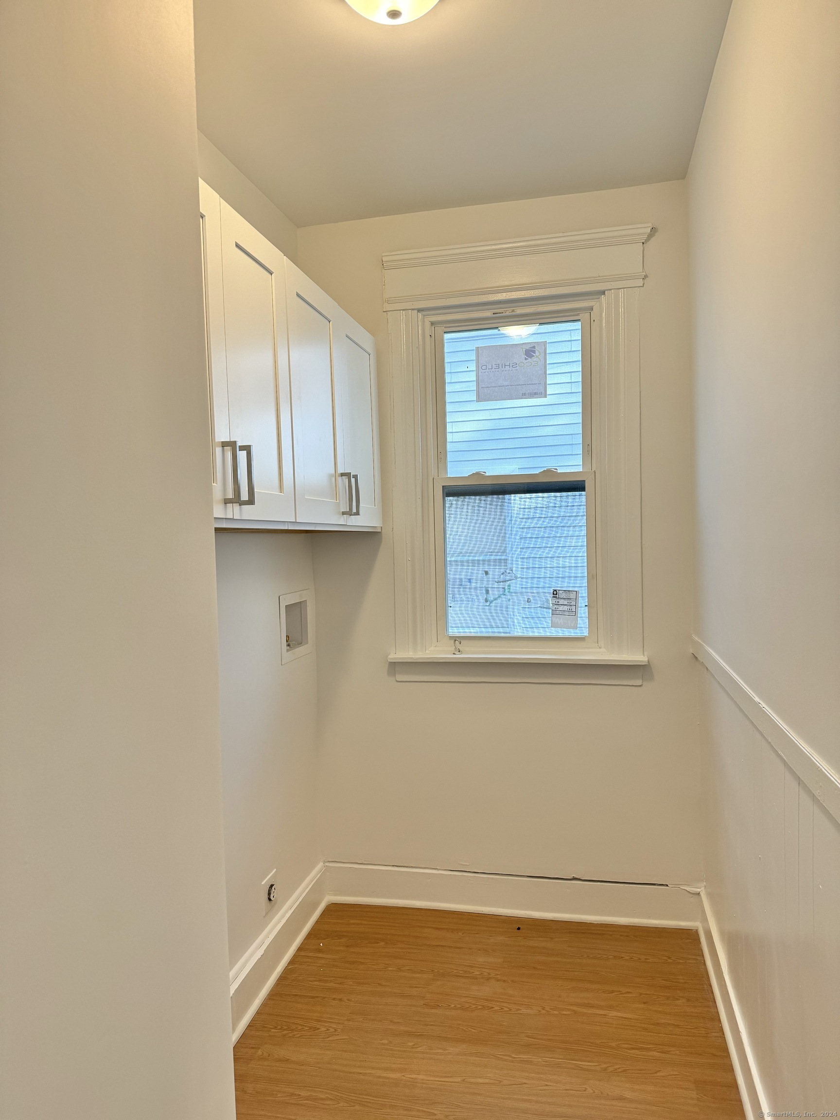 875 Elm Street 1