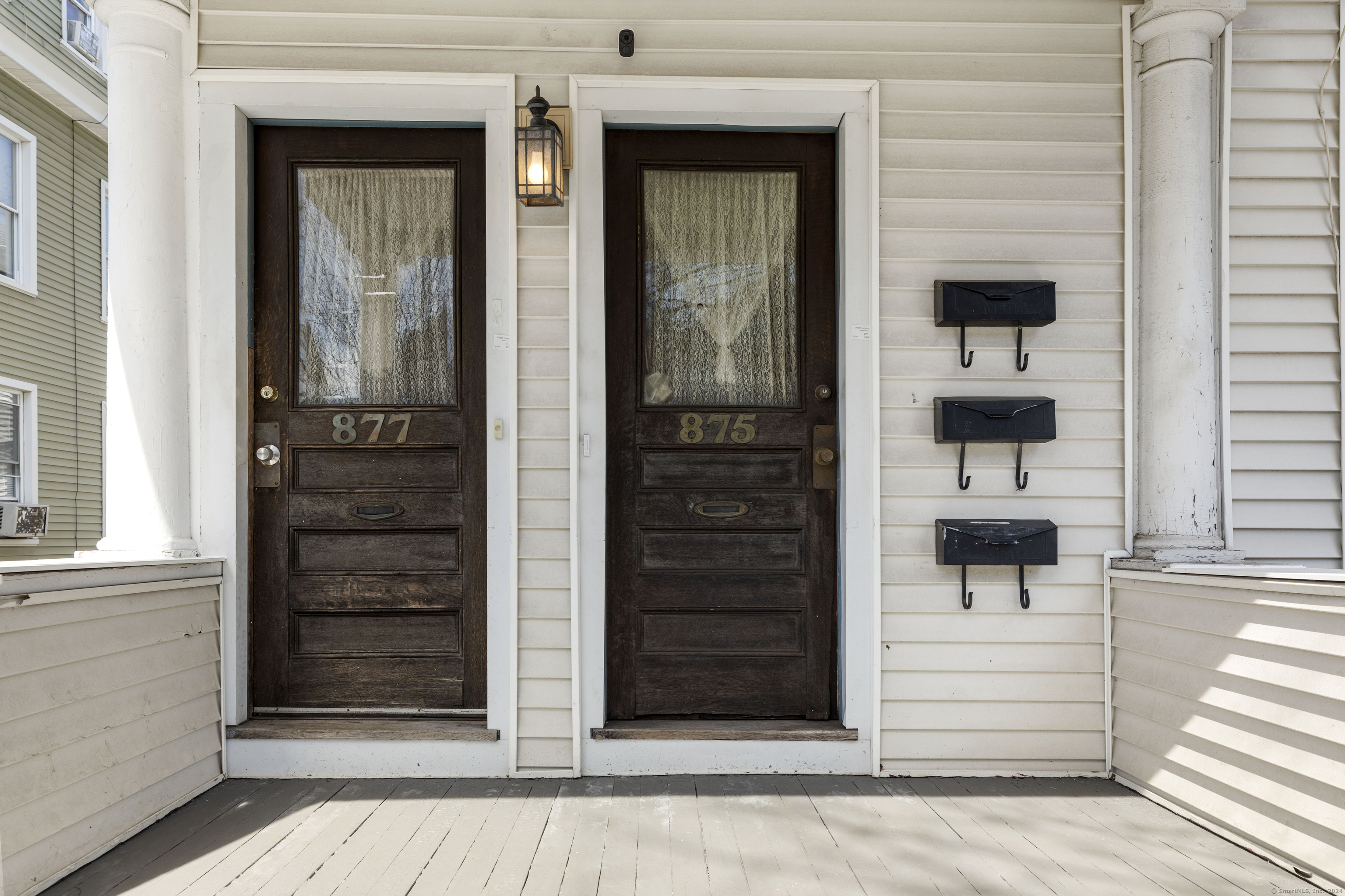 875 Elm Street 1