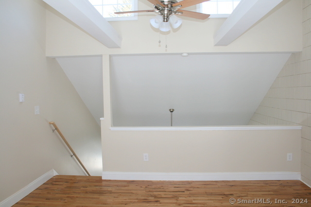 95 East Grand Avenue 9