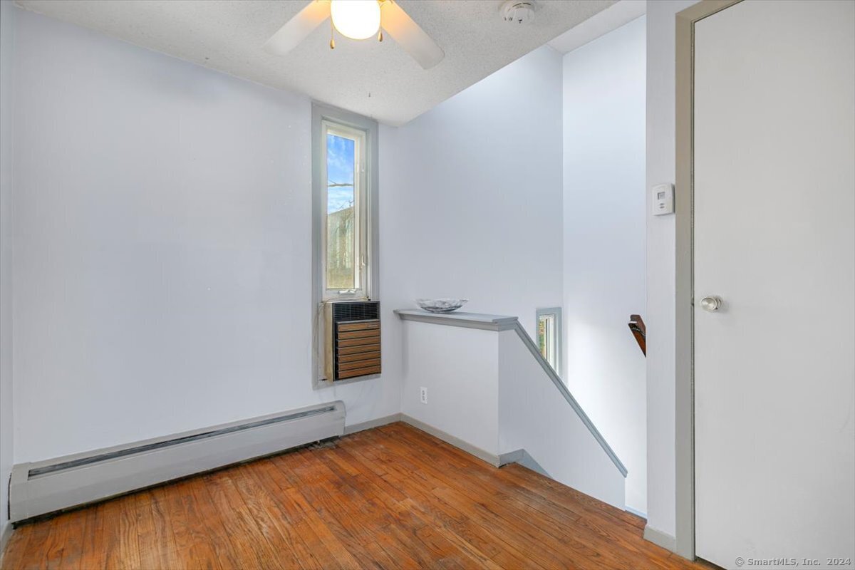 190 Wooster Street 28