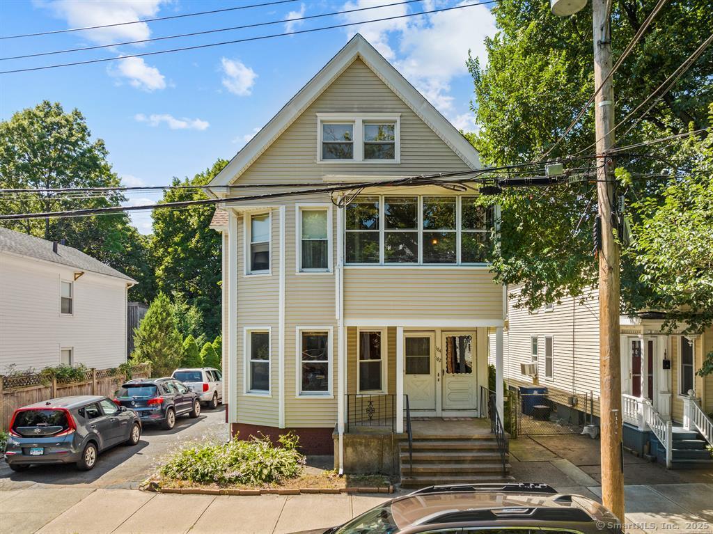 182 Nicoll Street 1