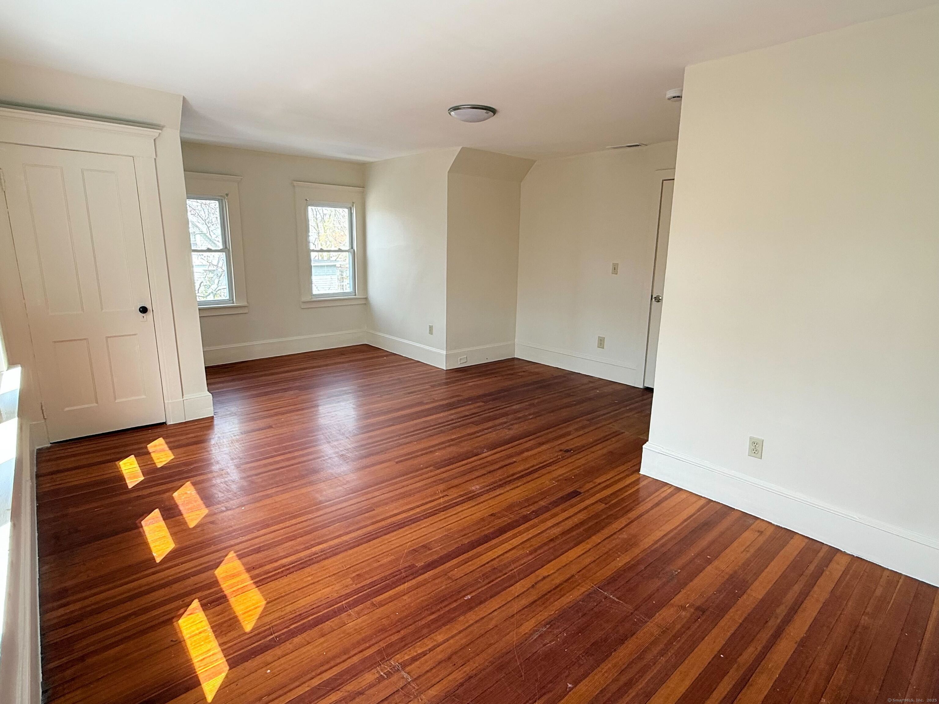 185 Howard Avenue 3