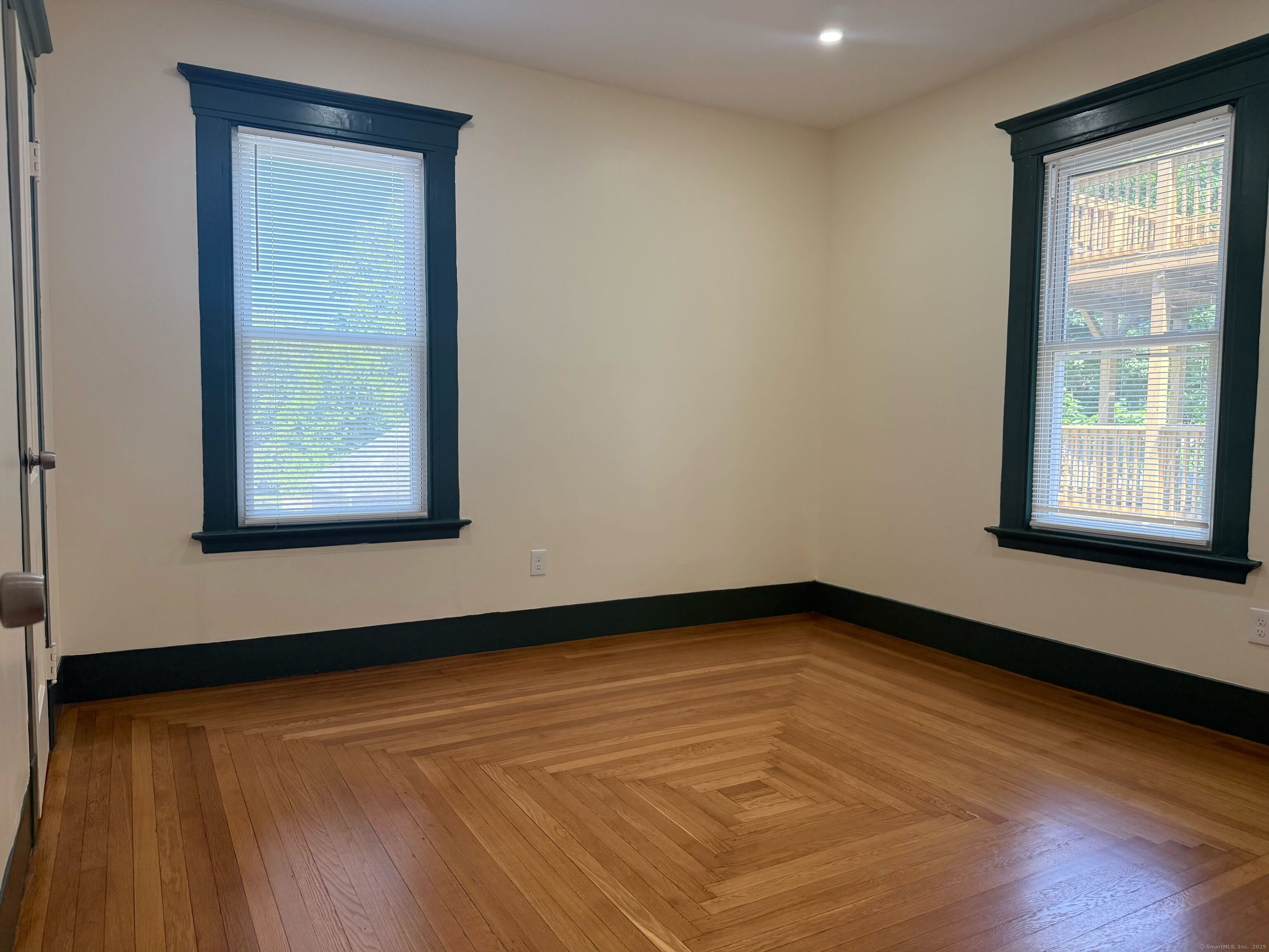 130 Hubinger Street 1