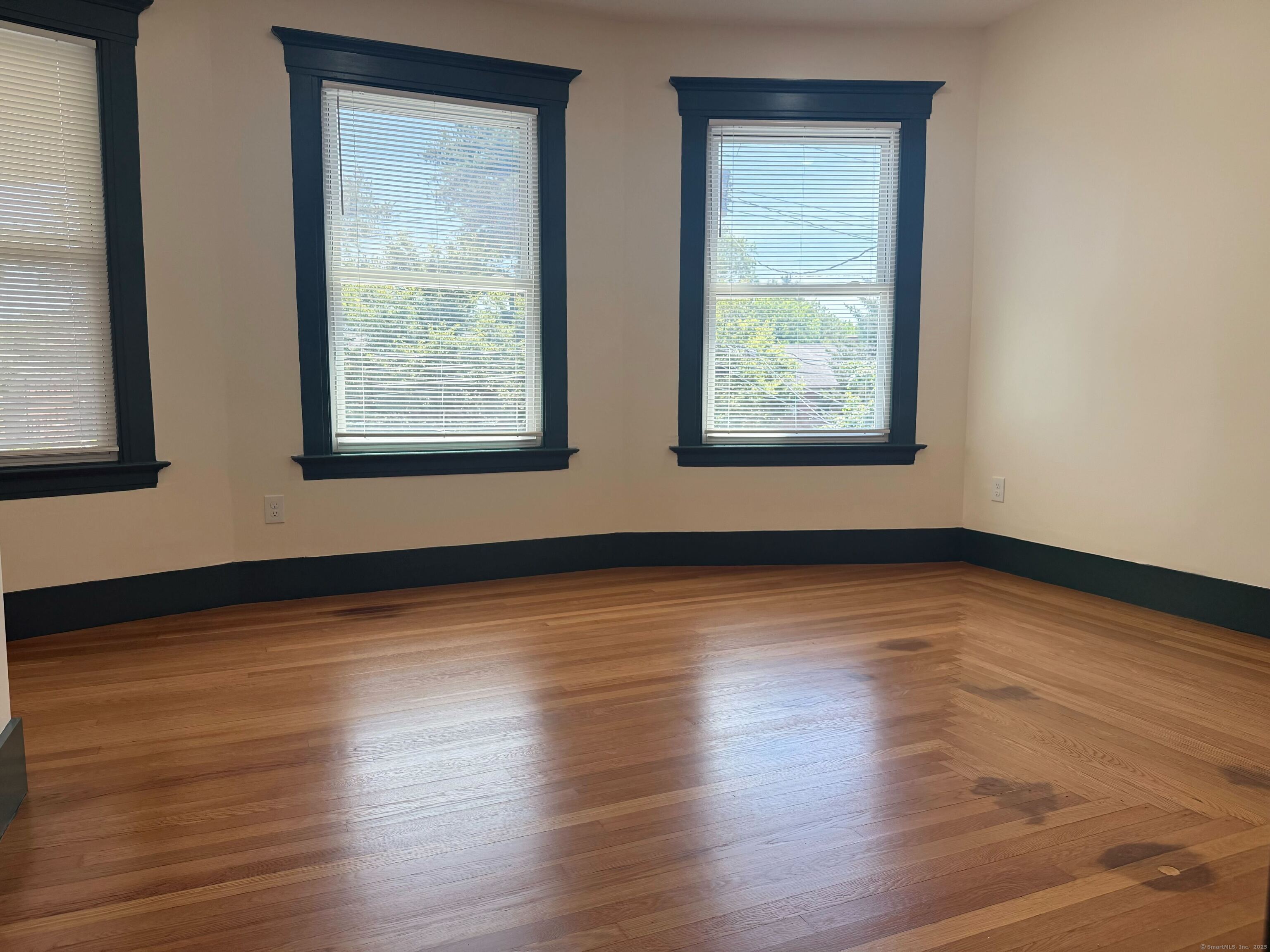 130 Hubinger Street 1