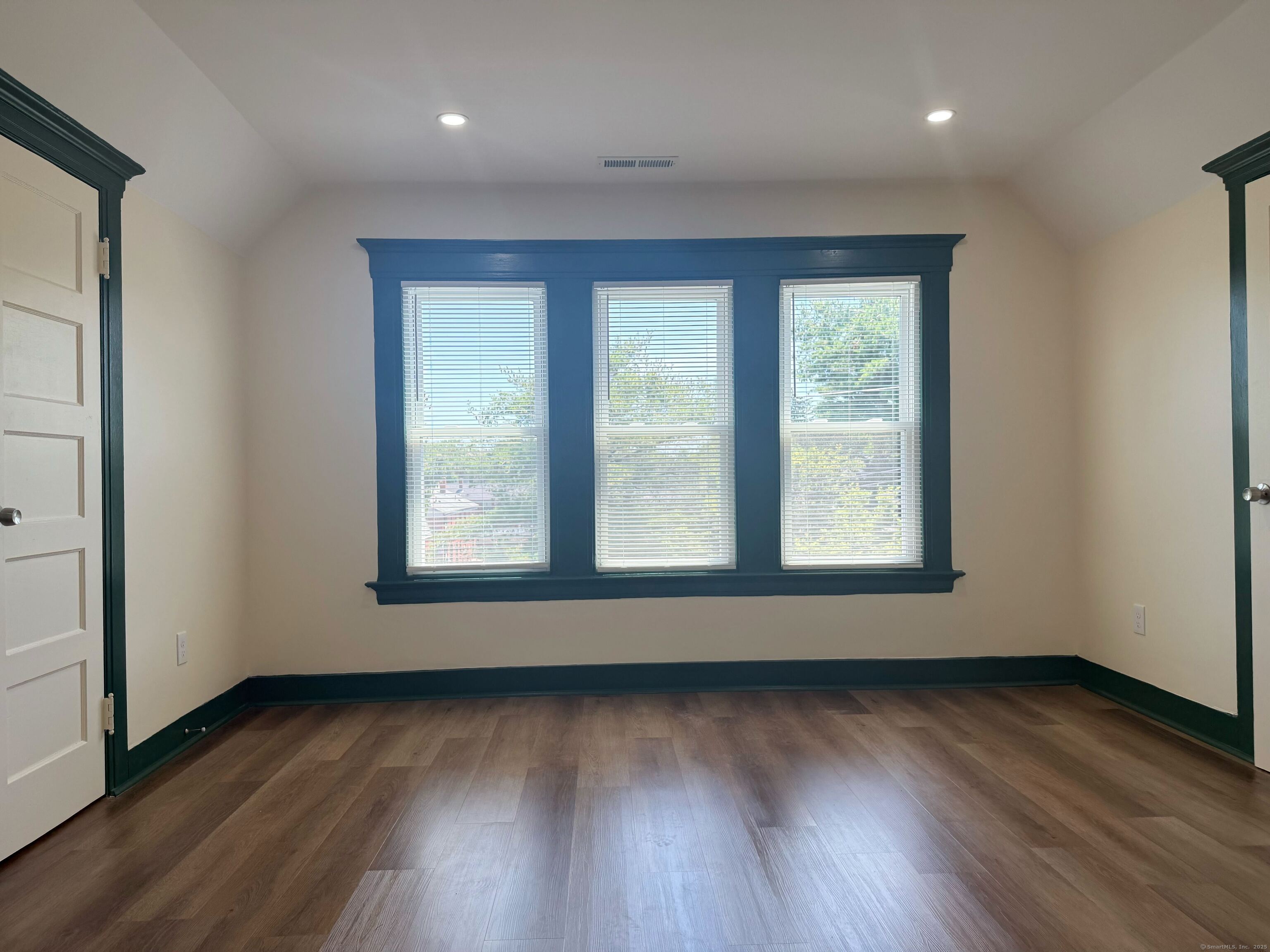 130 Hubinger Street 3