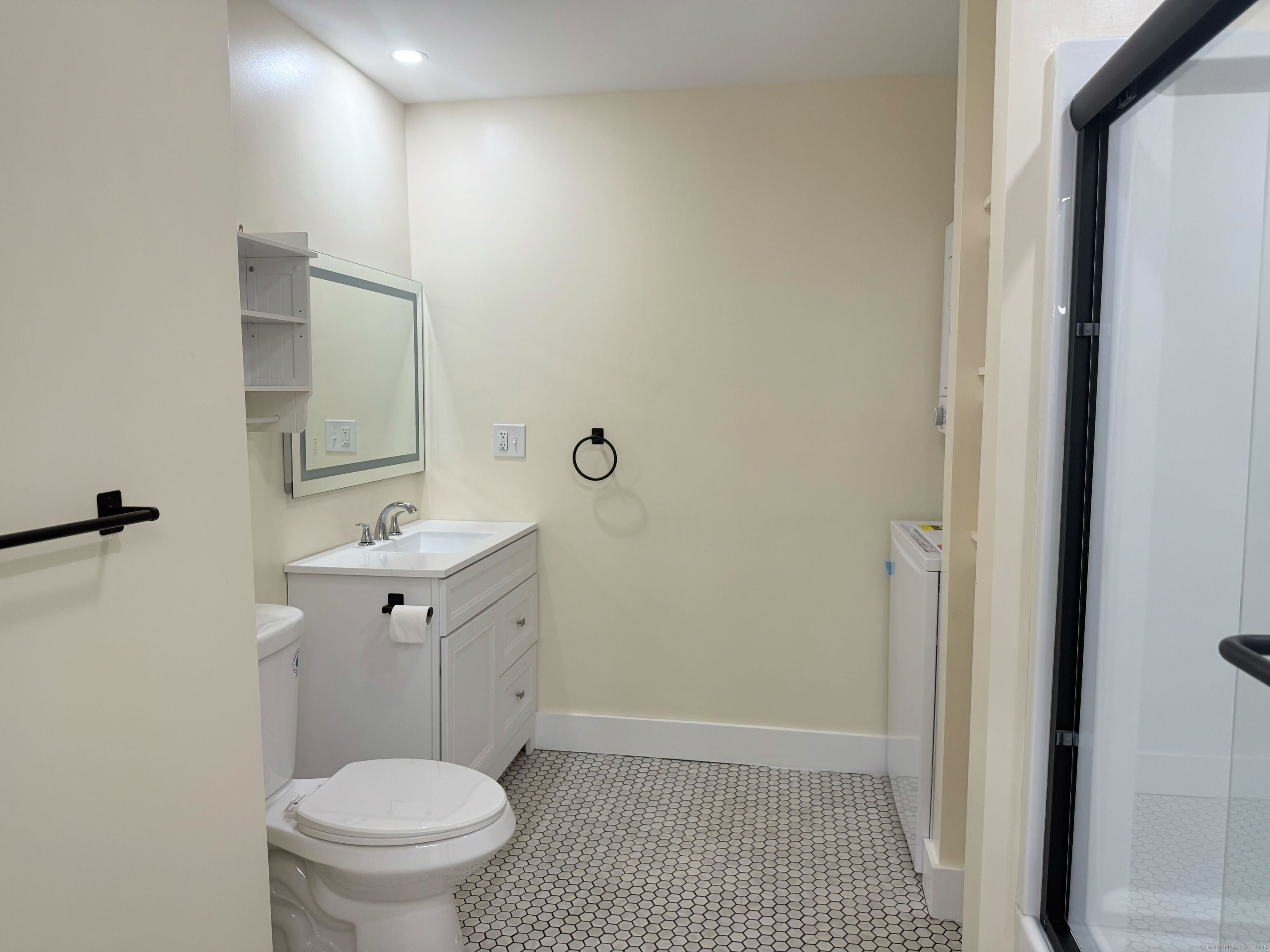 130 Hubinger Street 3