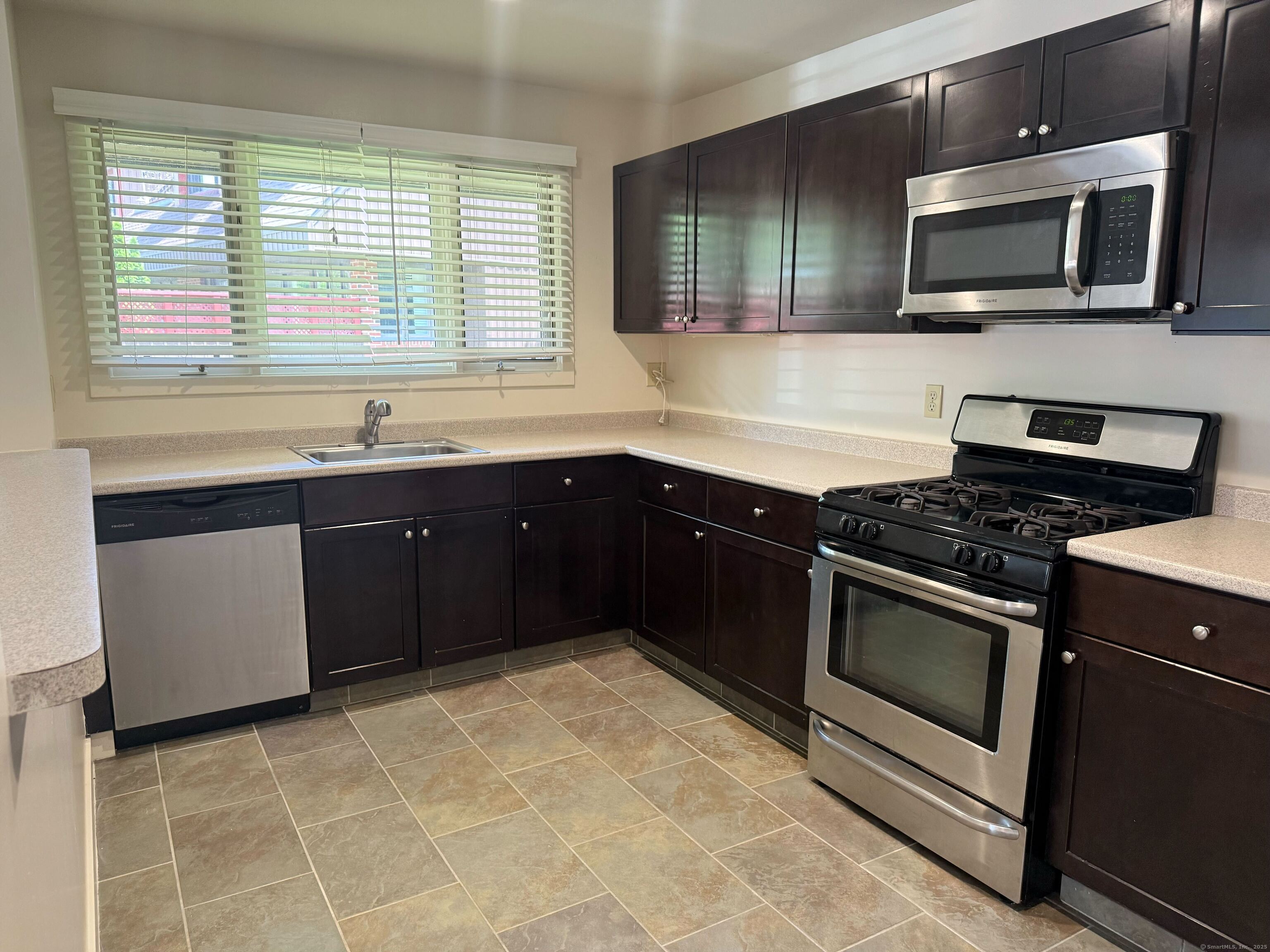 105 Montoya Drive 105