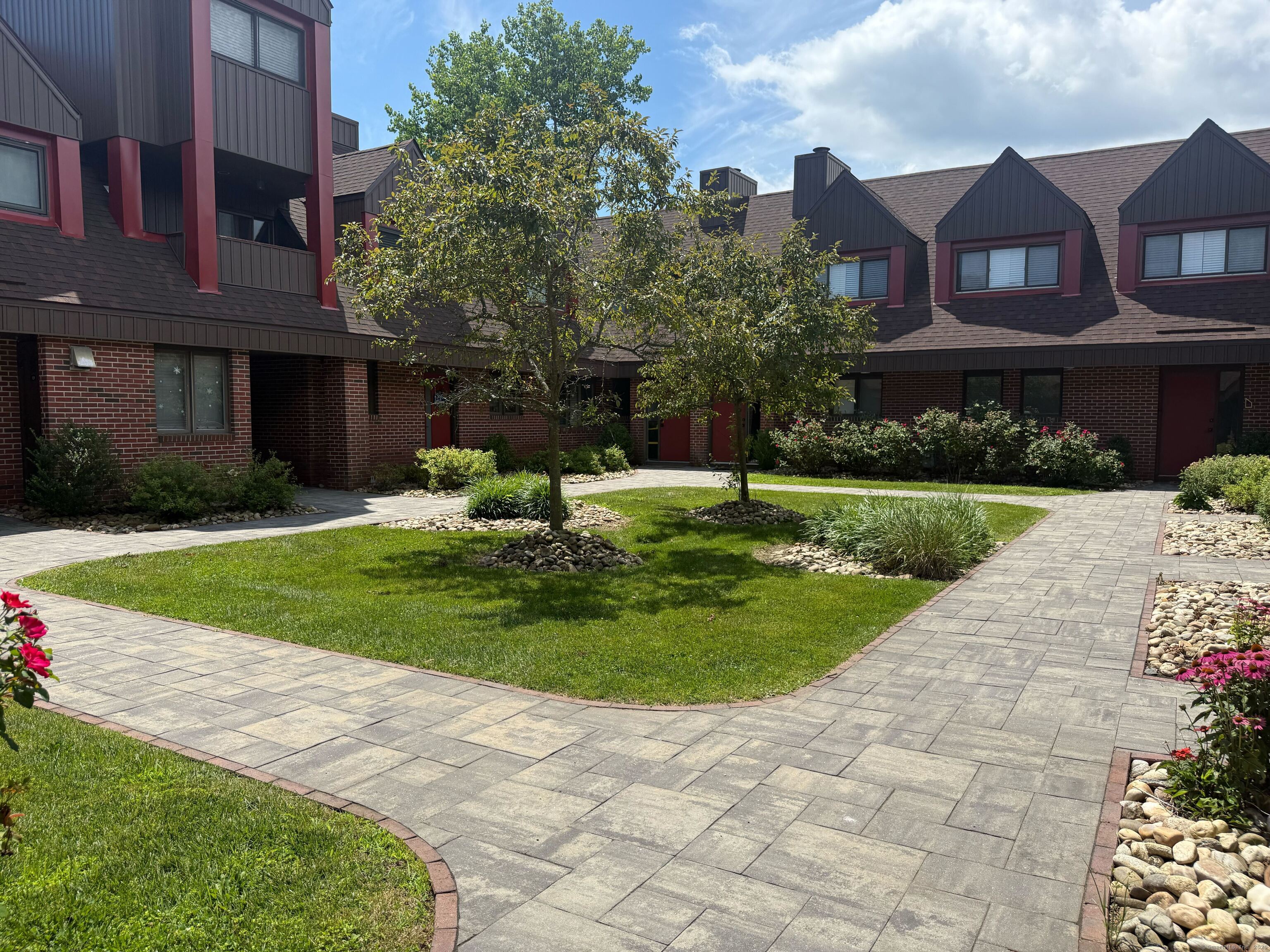 105 Montoya Drive 105