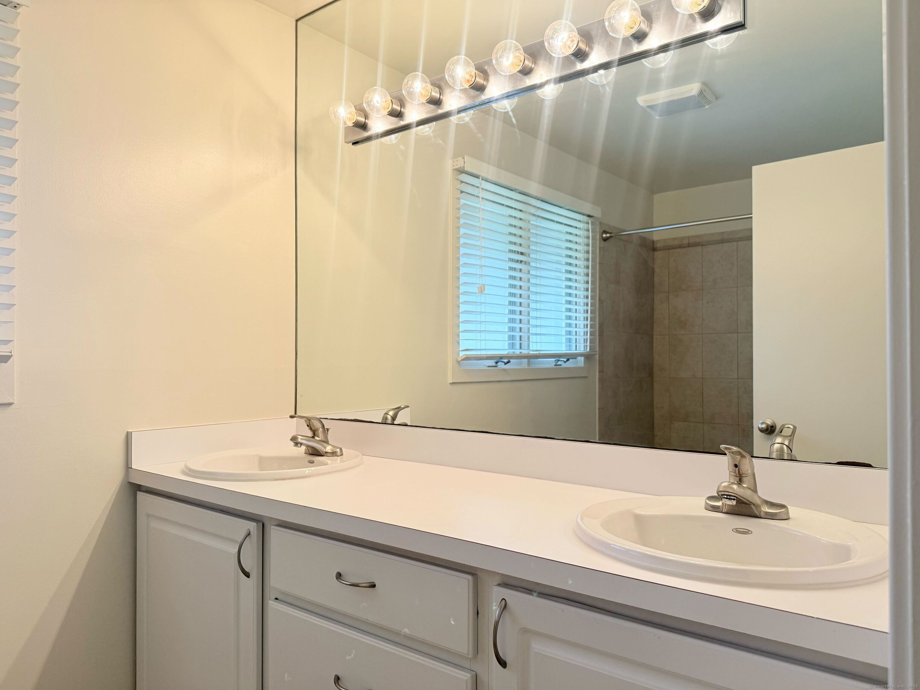 105 Montoya Drive 105