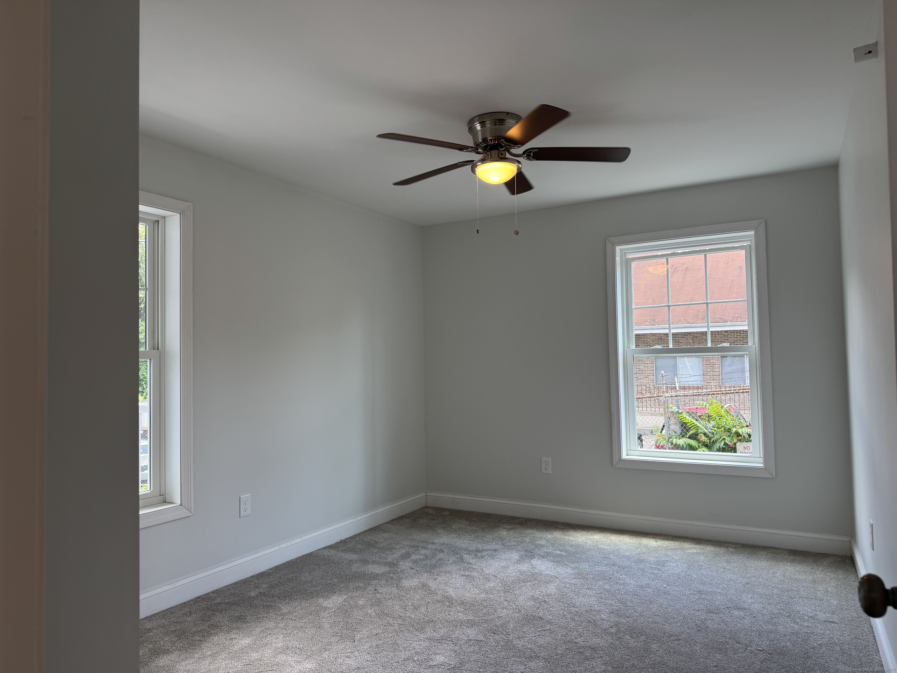 1085 Whalley Avenue 7
