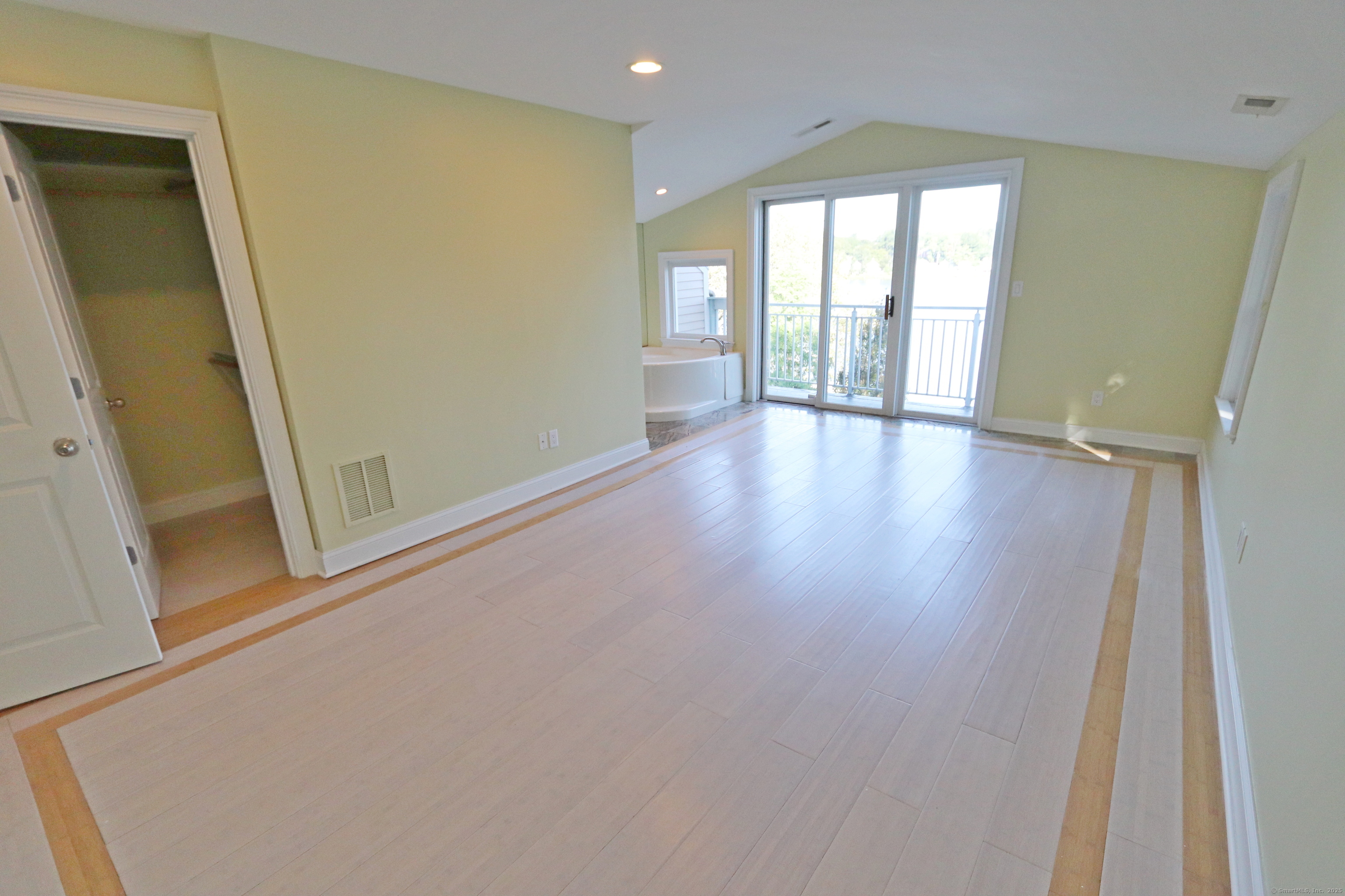 764 Quinnipiac Avenue 3